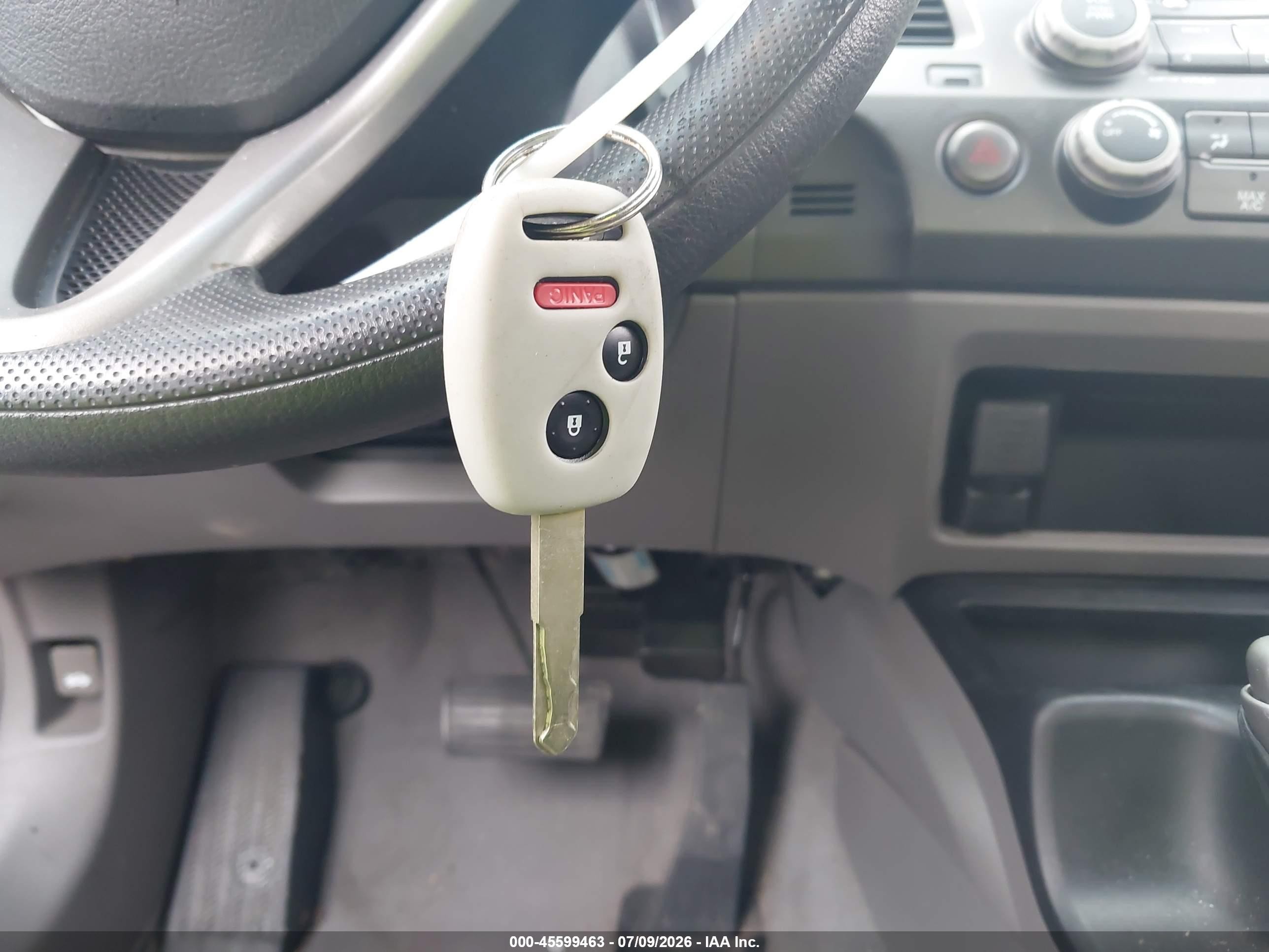 2010 Honda Civic Lx Silver vin: 2HGFG1B62AH500656