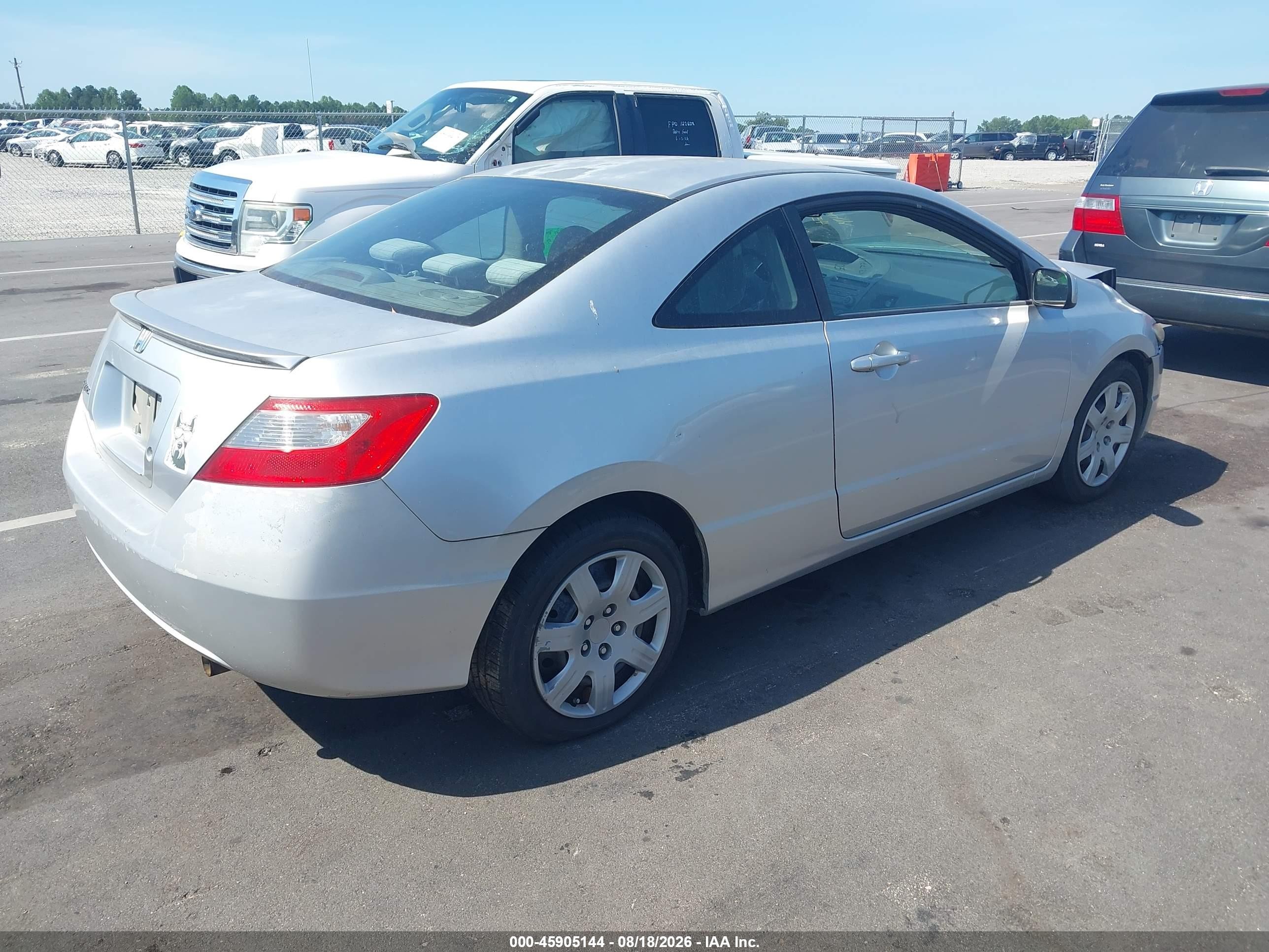 2010 Honda Civic Lx Silver vin: 2HGFG1B62AH528067