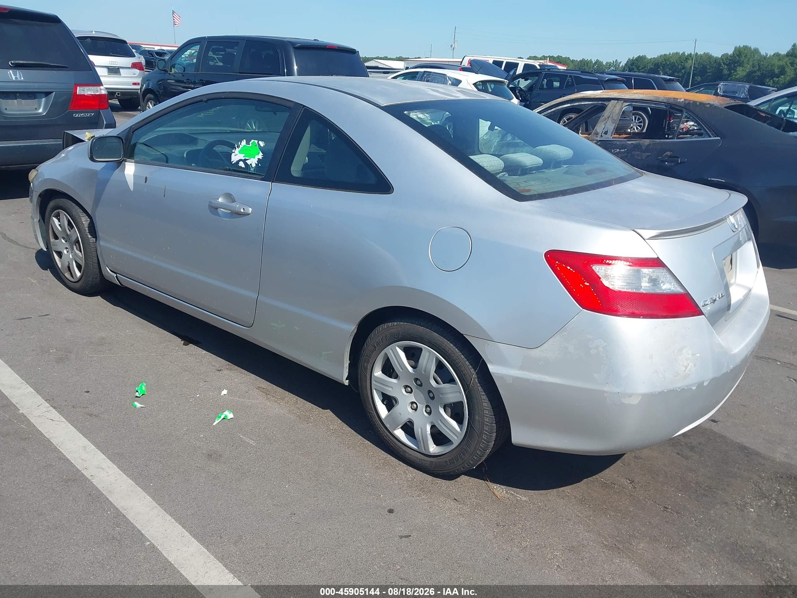 2010 Honda Civic Lx Silver vin: 2HGFG1B62AH528067