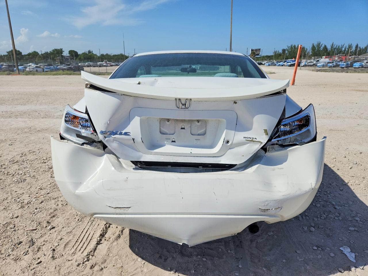 2011 Honda Civic Lx White vin: 2HGFG1B62BH517068