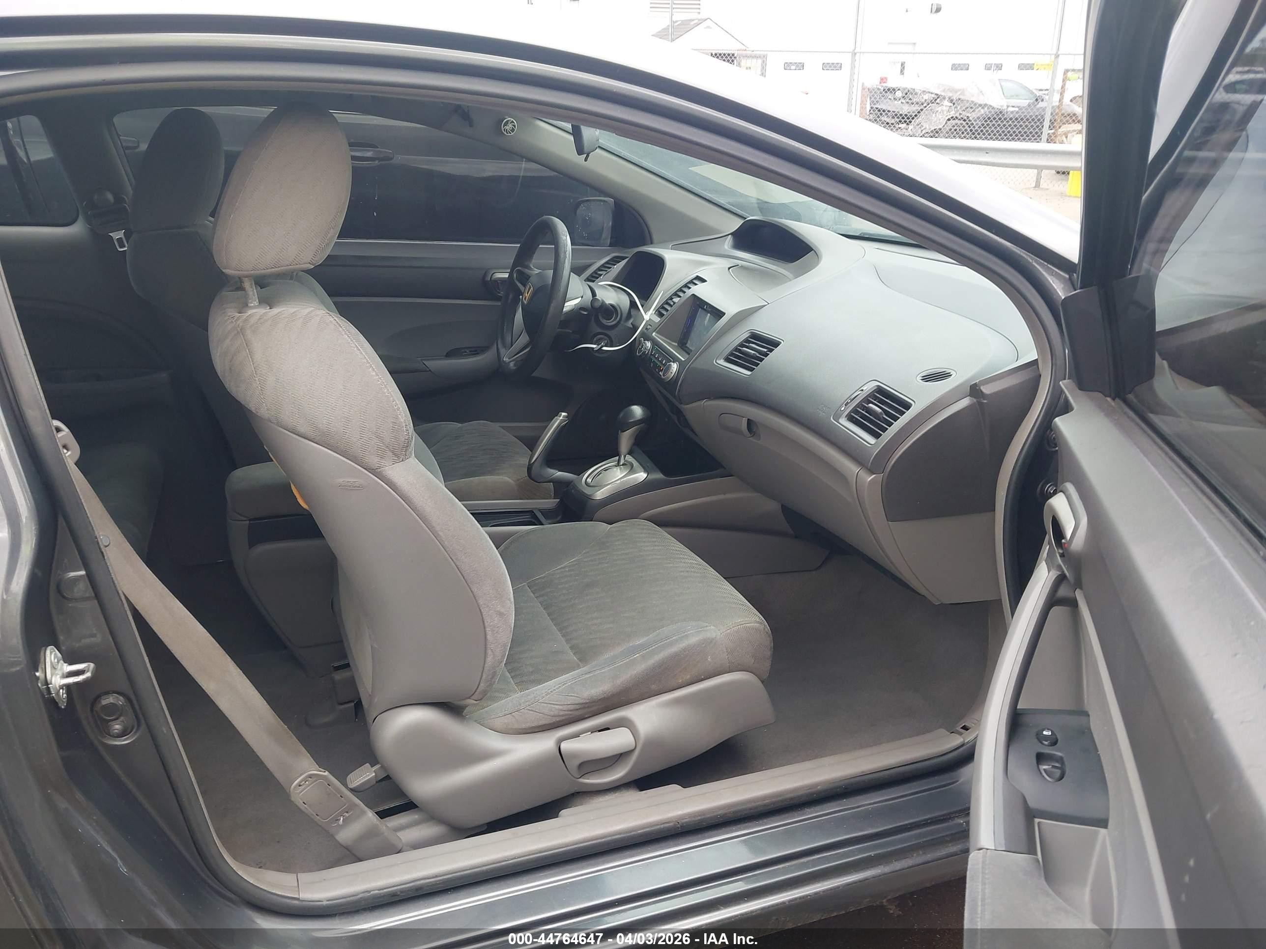 2011 Honda Civic Lx Gray vin: 2HGFG1B64BH504211