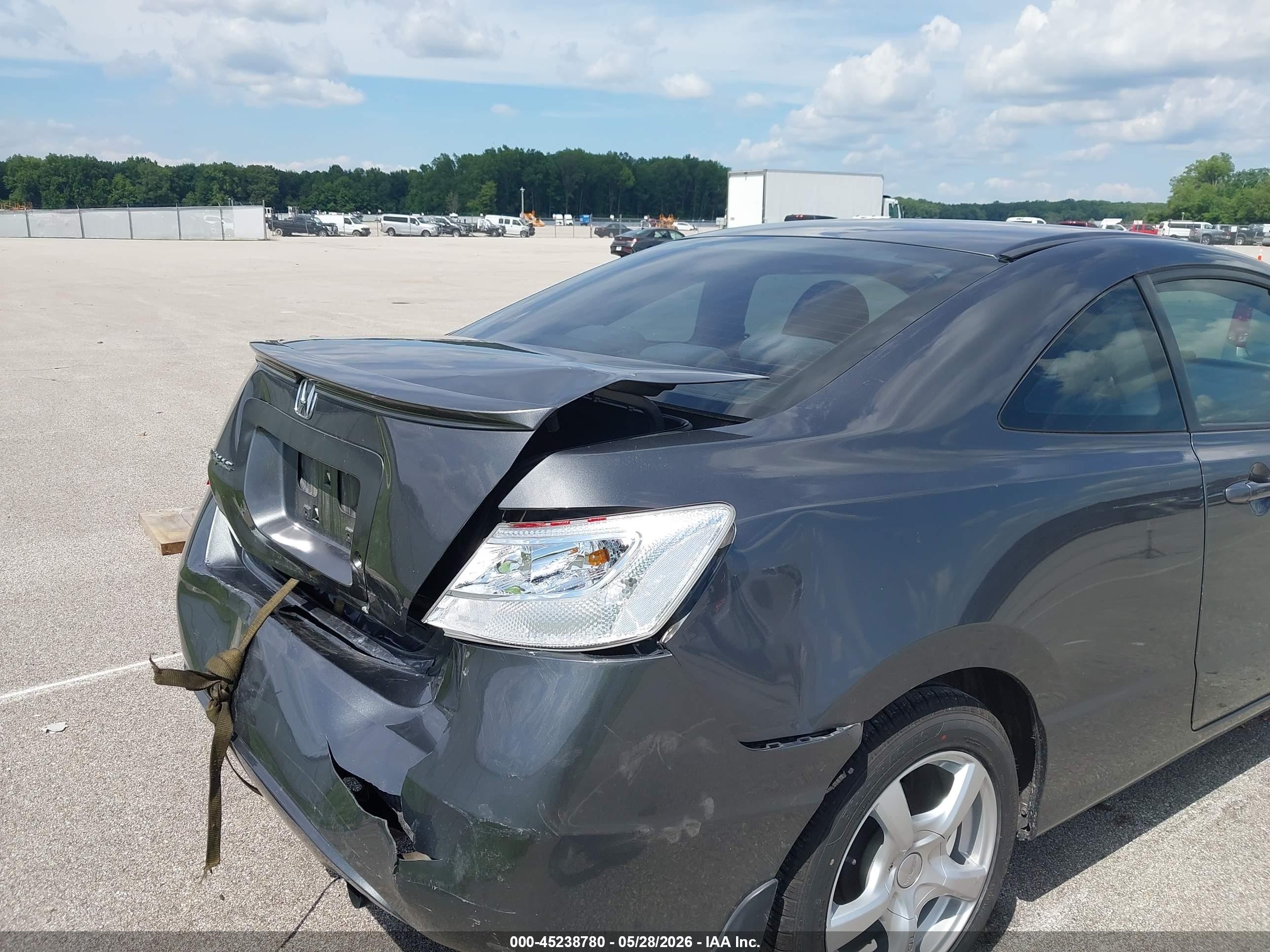 2010 Honda Civic Lx Gray vin: 2HGFG1B65AH520643