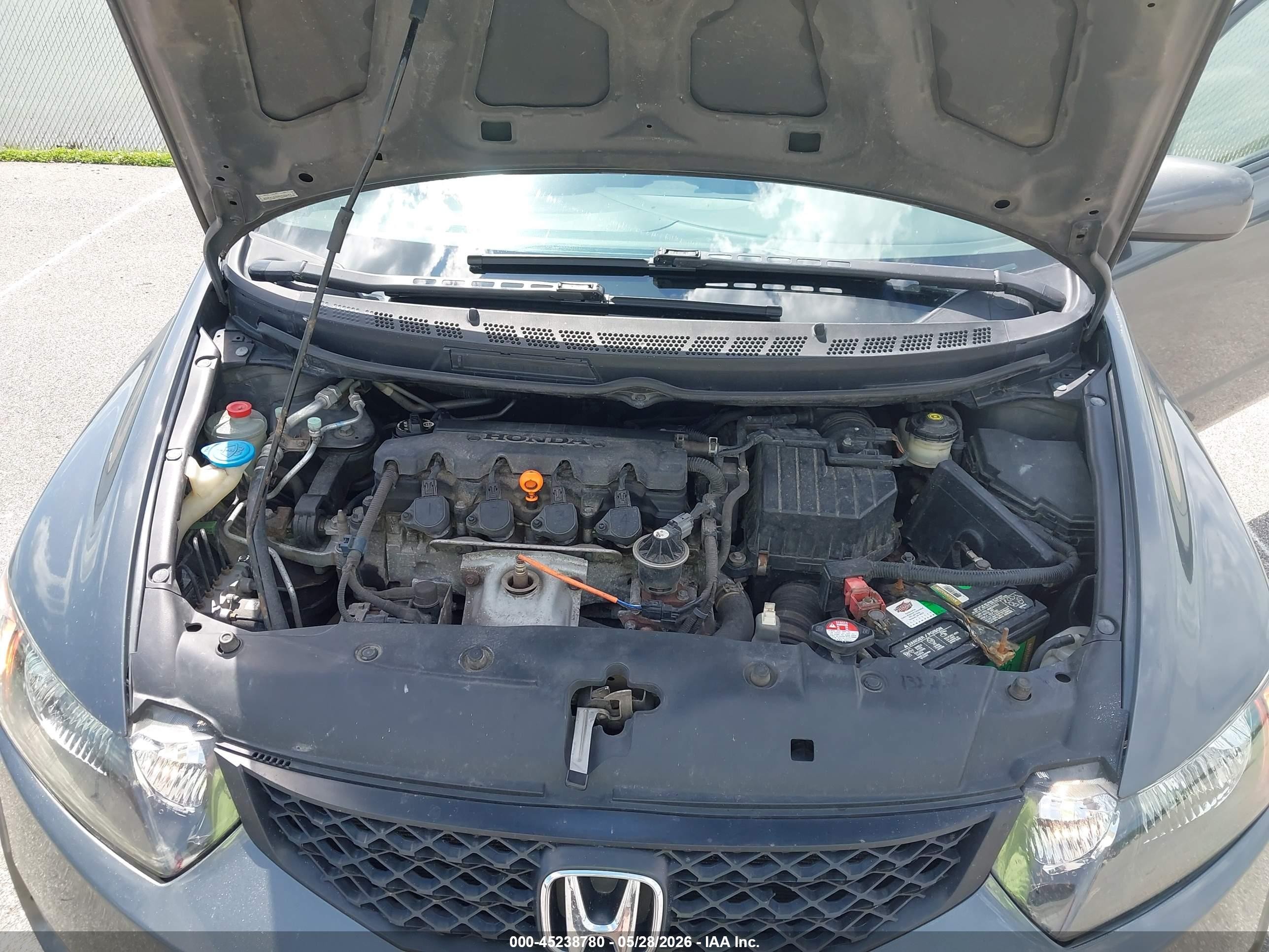2010 Honda Civic Lx Gray vin: 2HGFG1B65AH520643