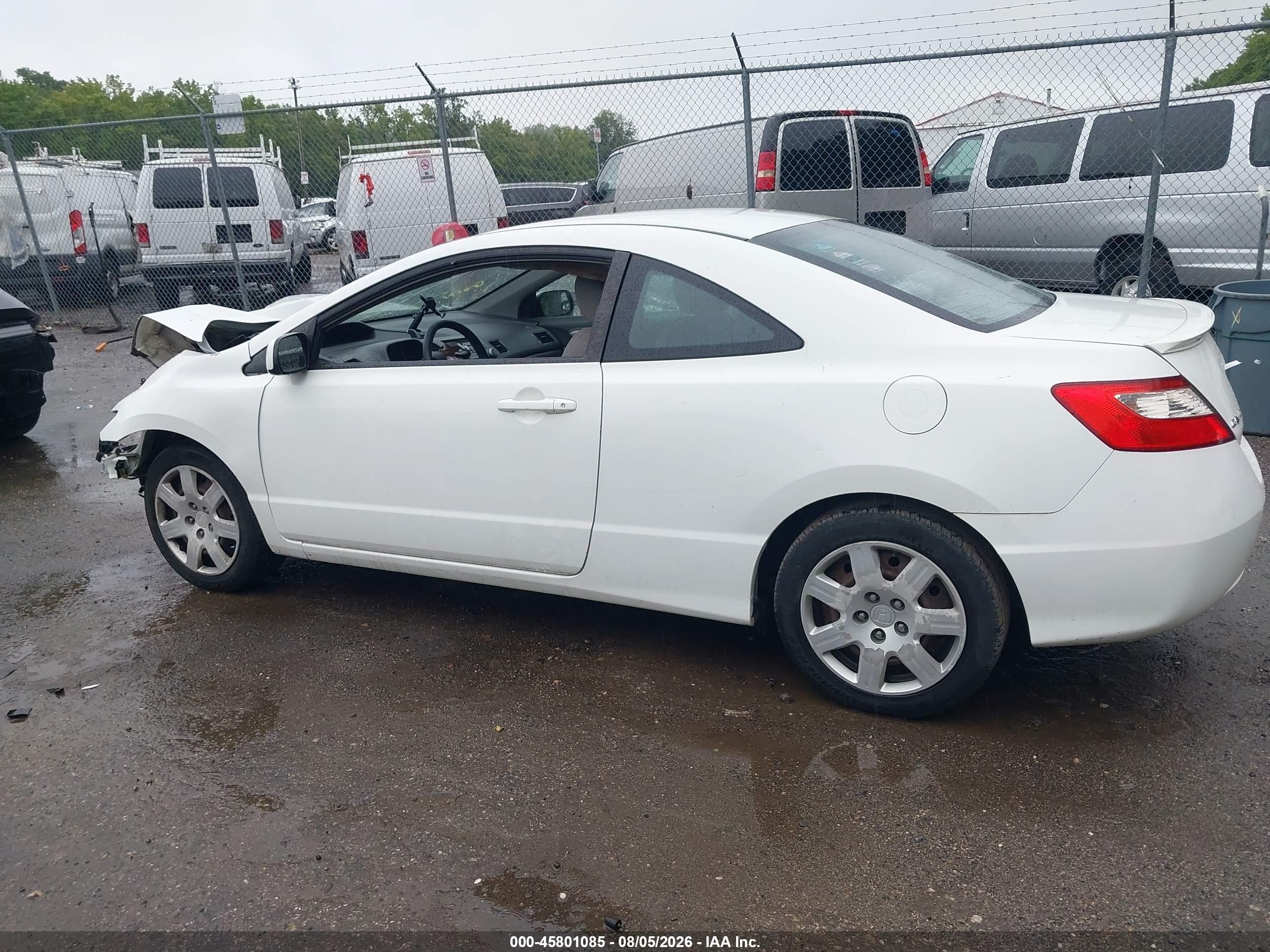 2010 Honda Civic Lx White vin: 2HGFG1B65AH526829