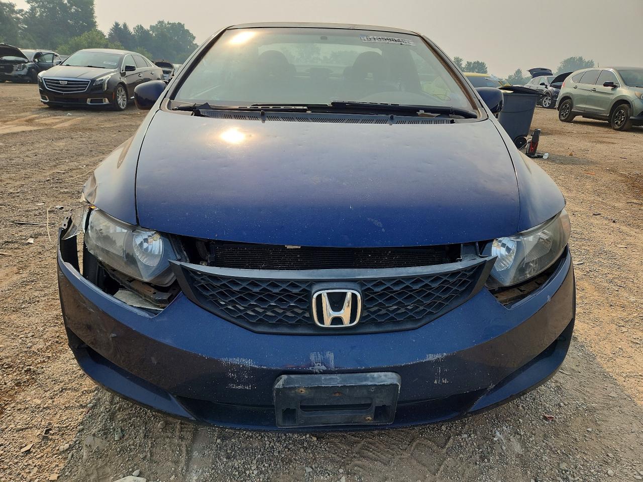 2011 Honda Civic Lx Blue vin: 2HGFG1B65BH517291