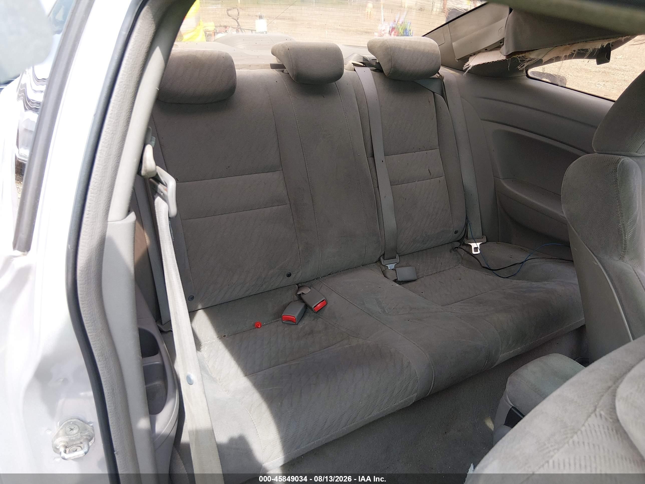 2010 Honda Civic Lx Silver vin: 2HGFG1B66AH511014