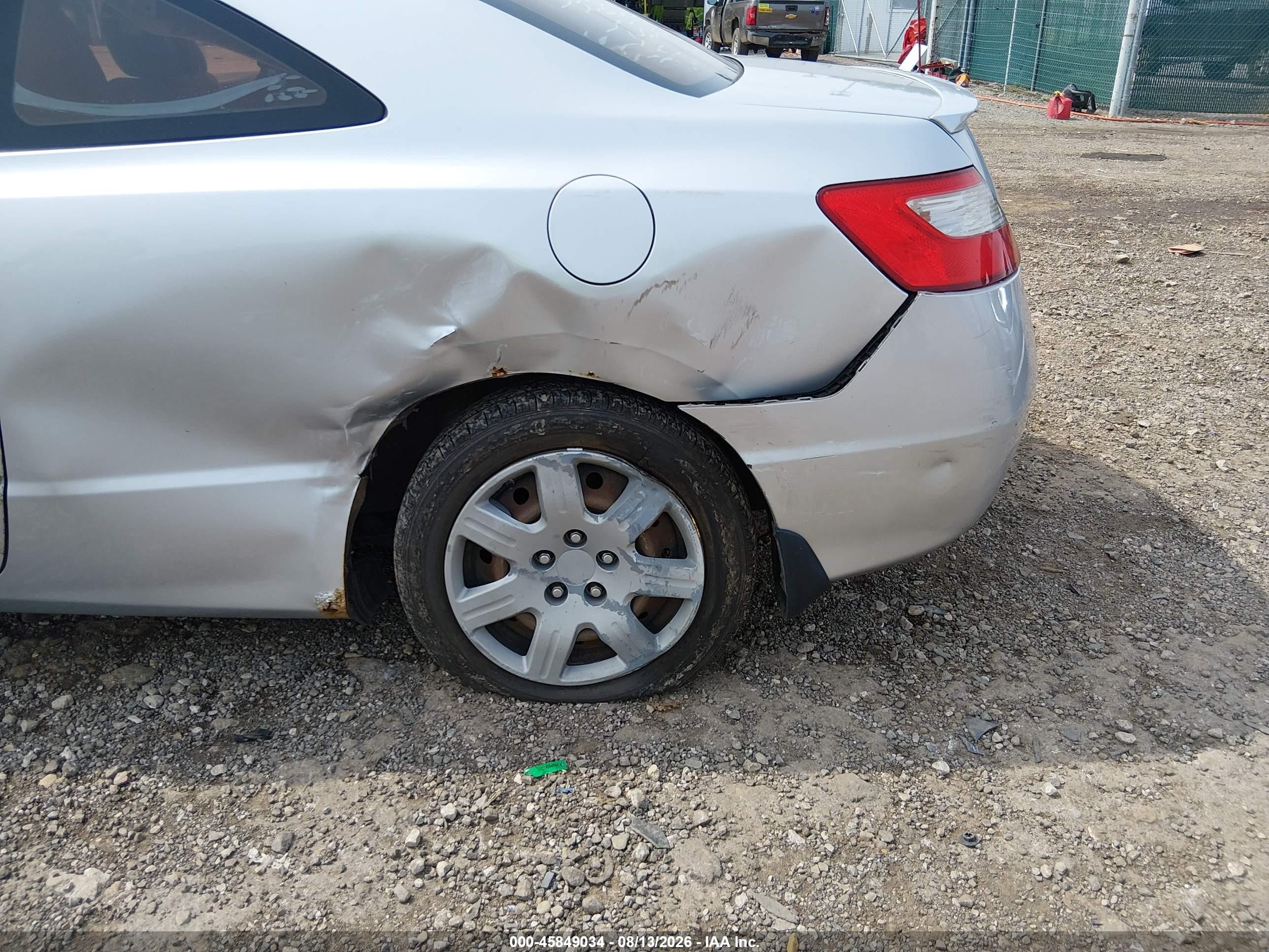2010 Honda Civic Lx Silver vin: 2HGFG1B66AH511014