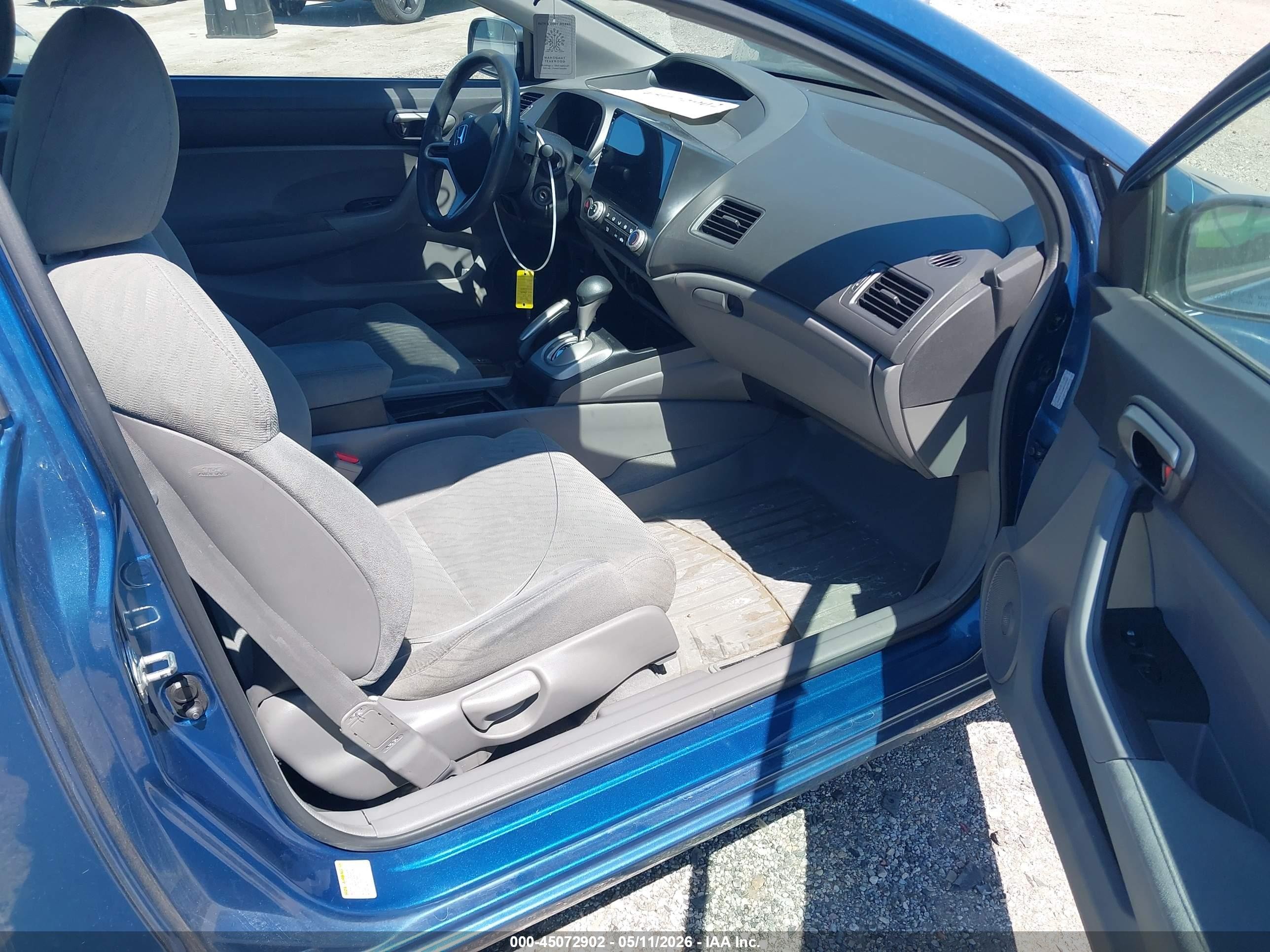 2010 Honda Civic Lx Blue vin: 2HGFG1B66AH525527