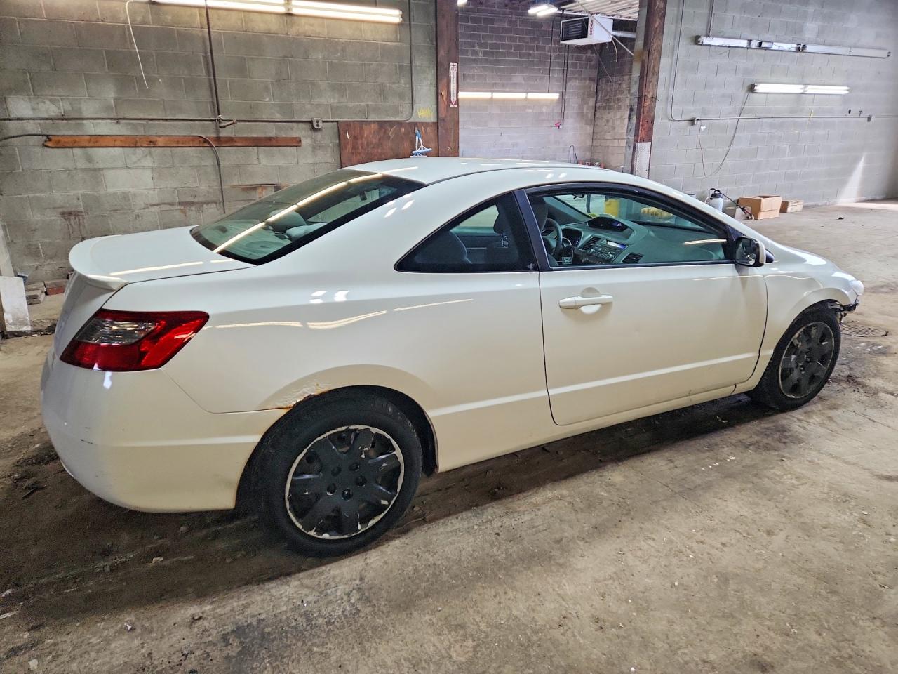 2011 Honda Civic Lx Белый vin: 2HGFG1B66BH507854