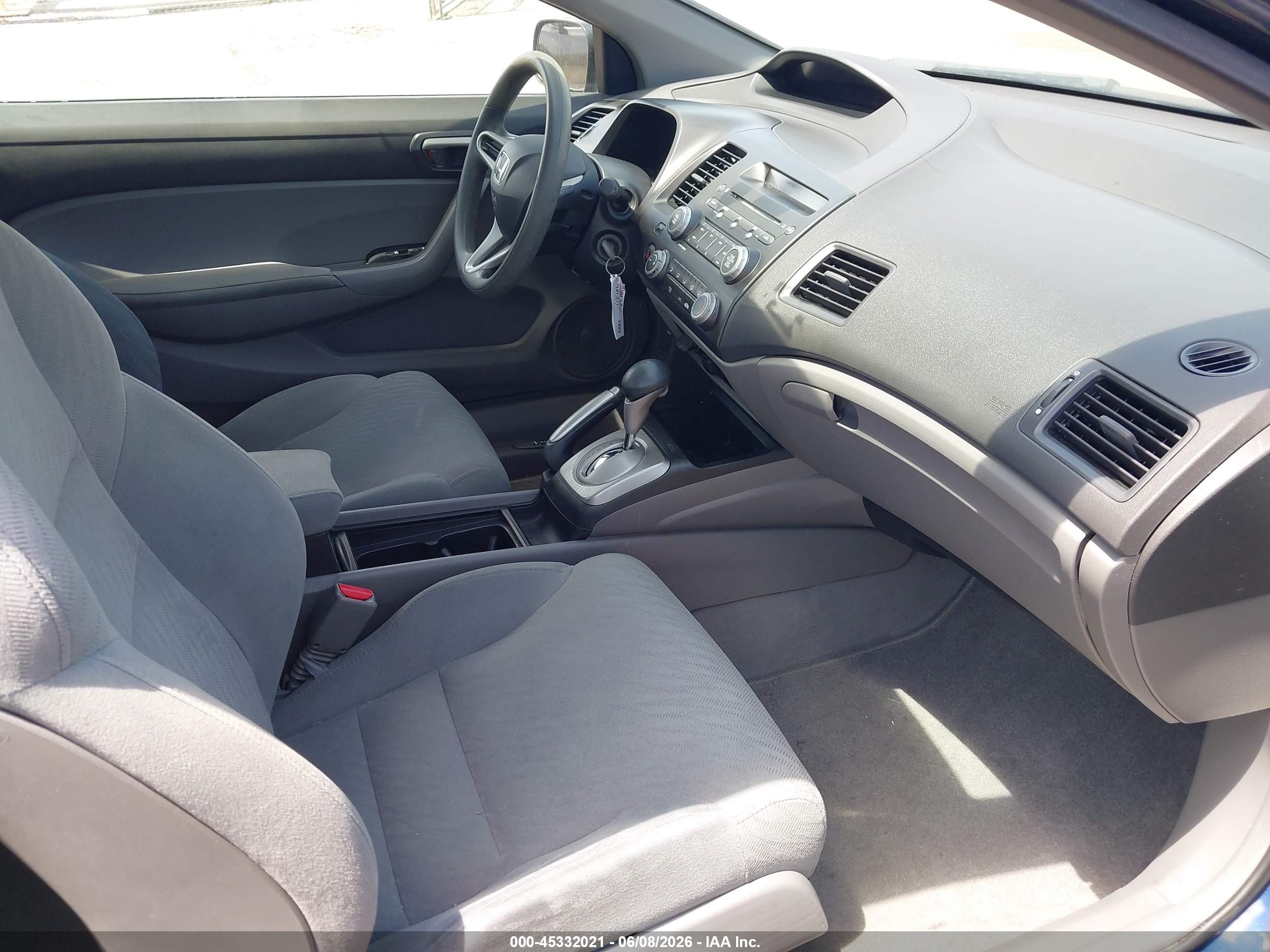 2010 Honda Civic Lx Blue vin: 2HGFG1B67AH515105
