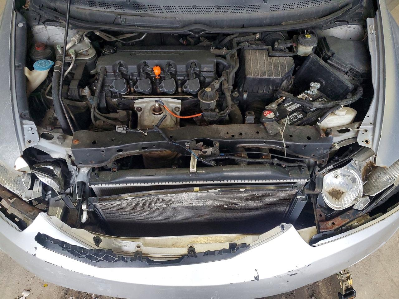 2010 Honda Civic Lx Silver vin: 2HGFG1B68AH512102