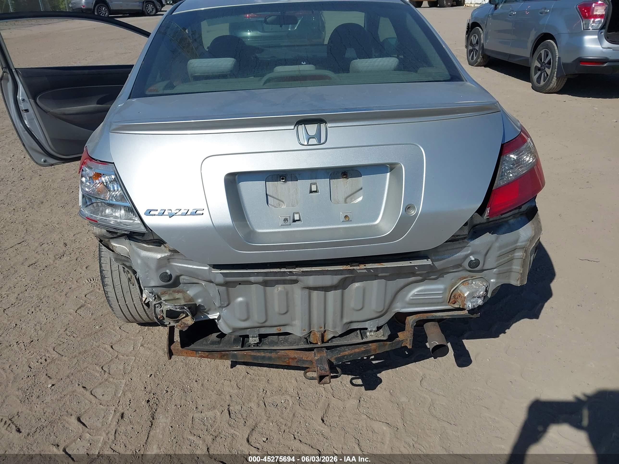 2010 Honda Civic Lx Серебряный vin: 2HGFG1B68AH530177