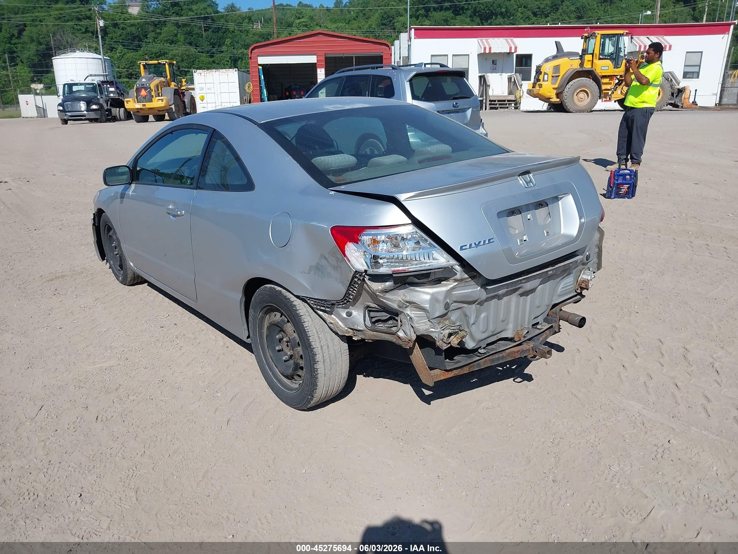 2010 Honda Civic Lx Серебряный vin: 2HGFG1B68AH530177