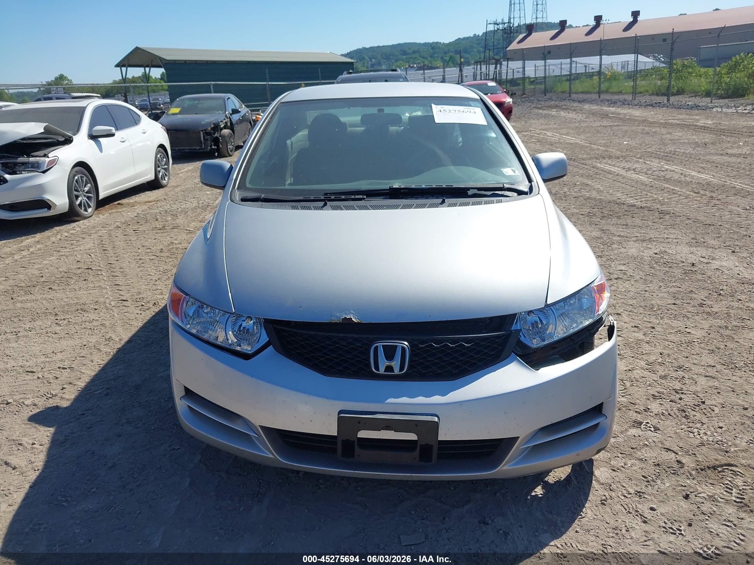 2010 Honda Civic Lx Серебряный vin: 2HGFG1B68AH530177
