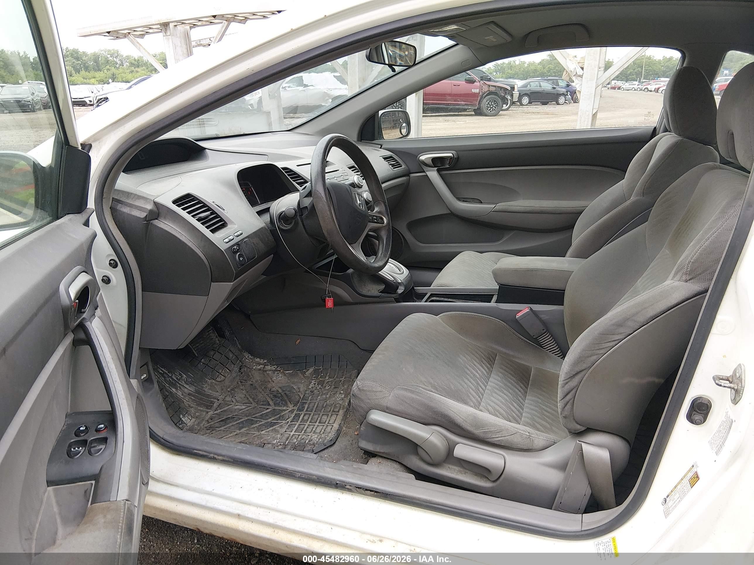 2010 Honda Civic Lx White vin: 2HGFG1B69AH520385