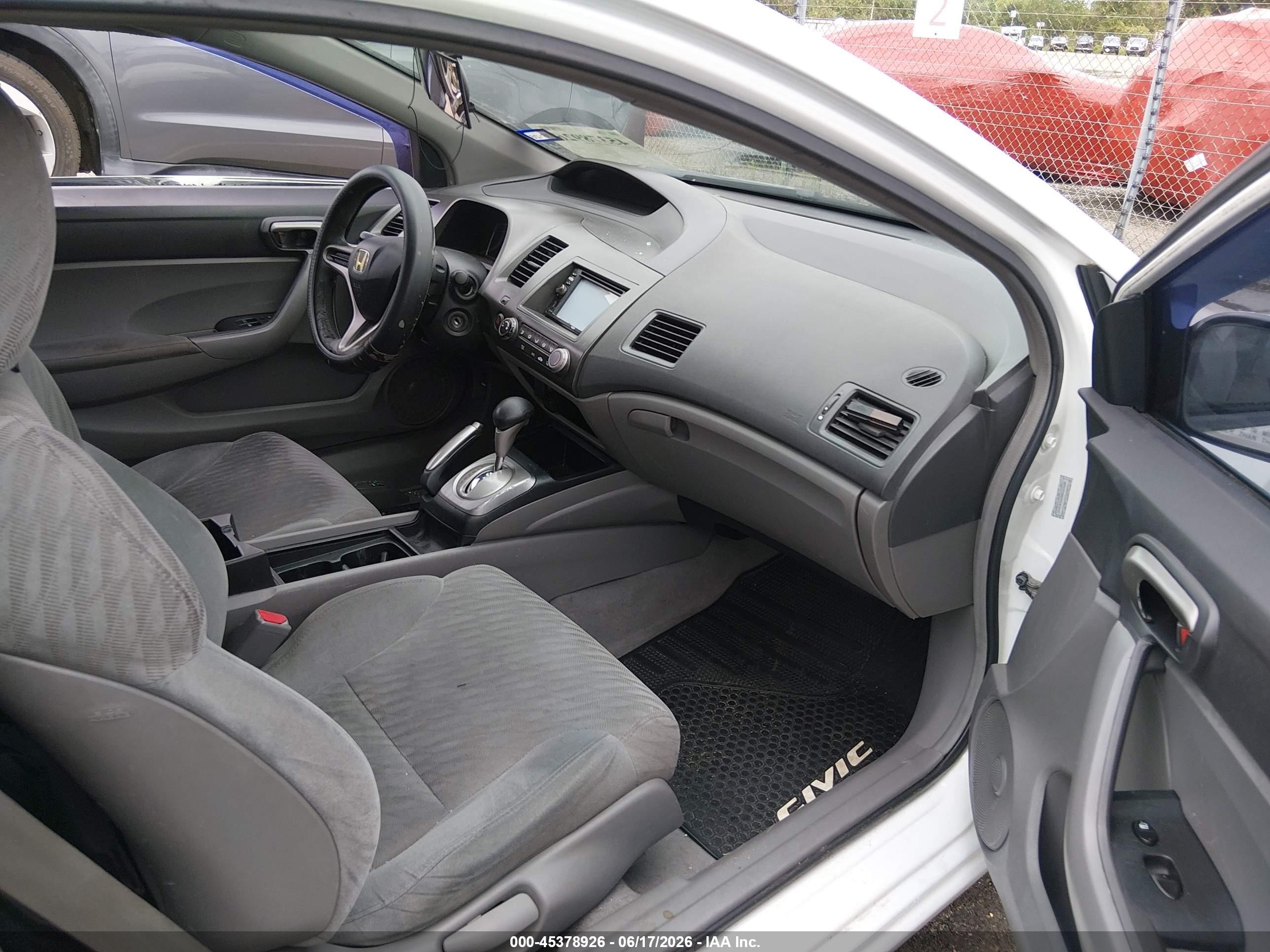 2010 Honda Civic Lx White vin: 2HGFG1B69AH527658