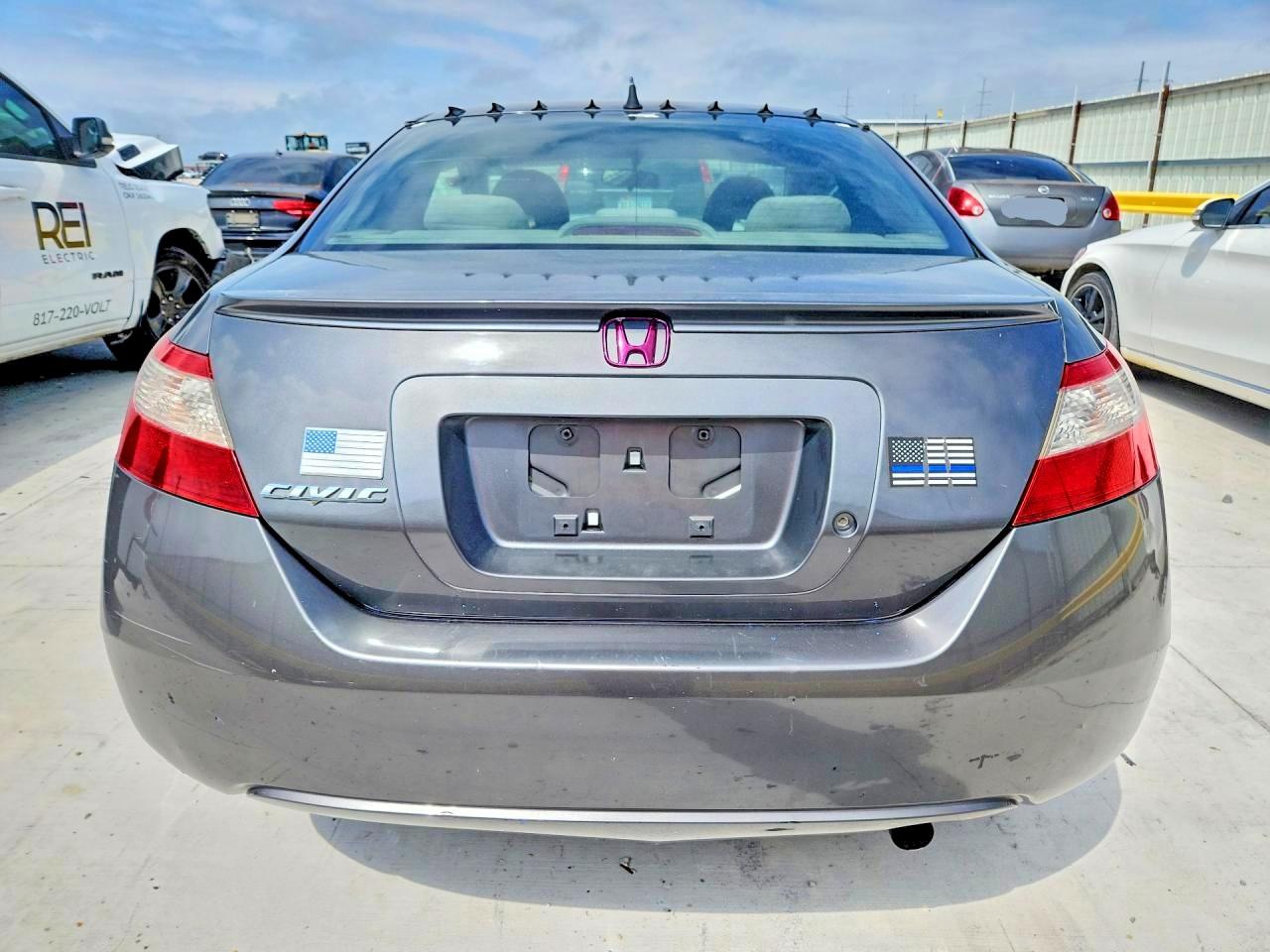 2011 Honda Civic Gray vin: 2HGFG1B69BH504060