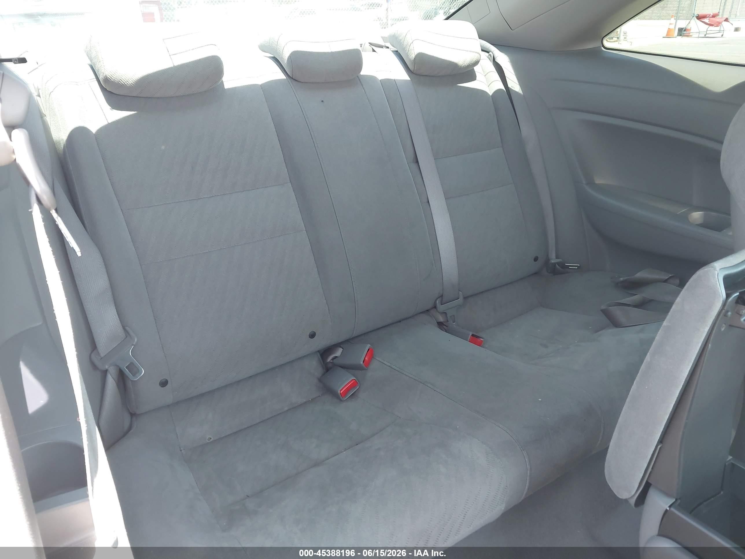 2010 Honda Civic Lx White vin: 2HGFG1B6XAH520380