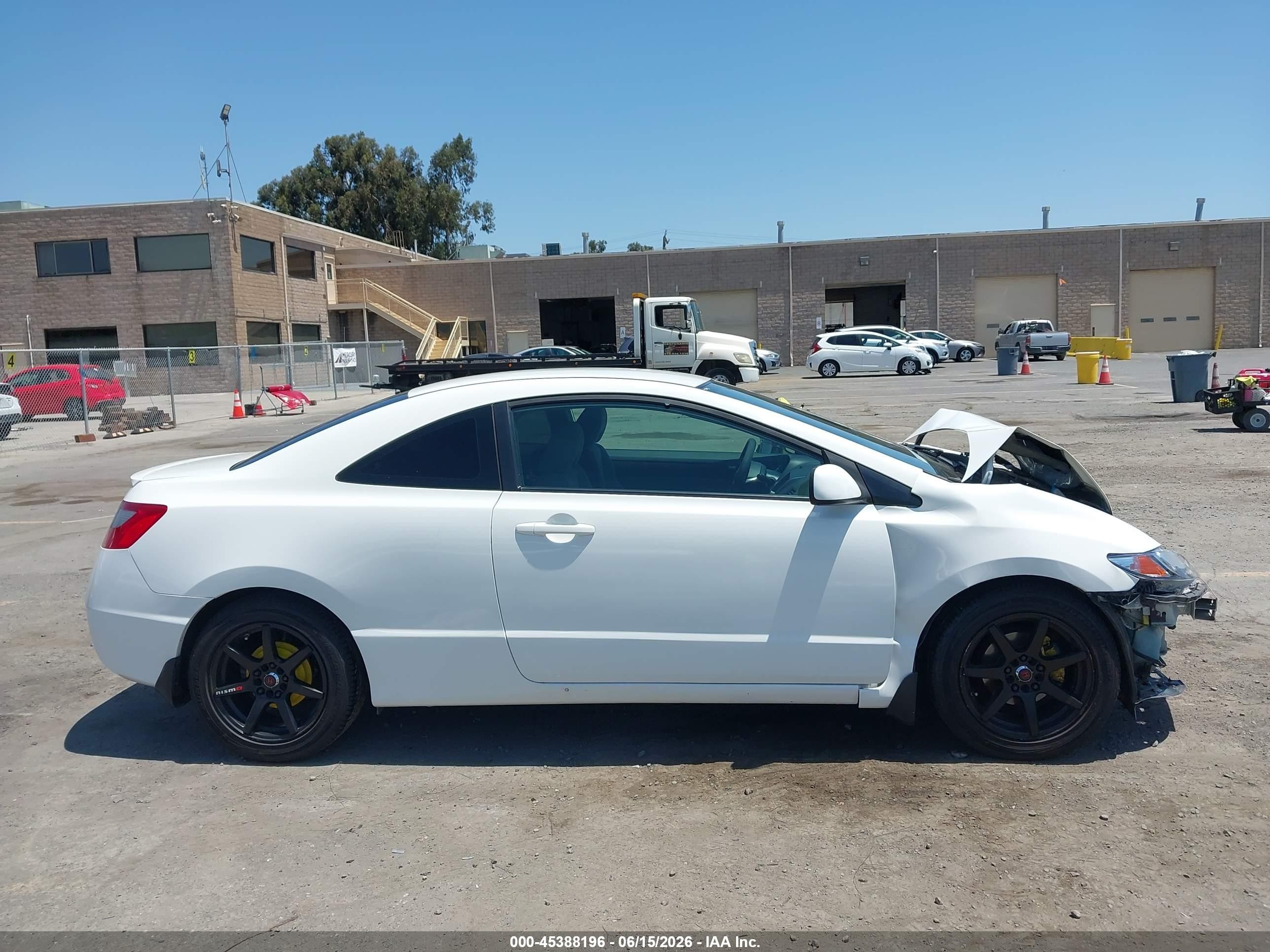 2010 Honda Civic Lx White vin: 2HGFG1B6XAH520380