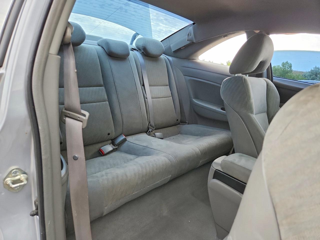 2011 Honda Civic Lx Серебряный vin: 2HGFG1B6XBH510997