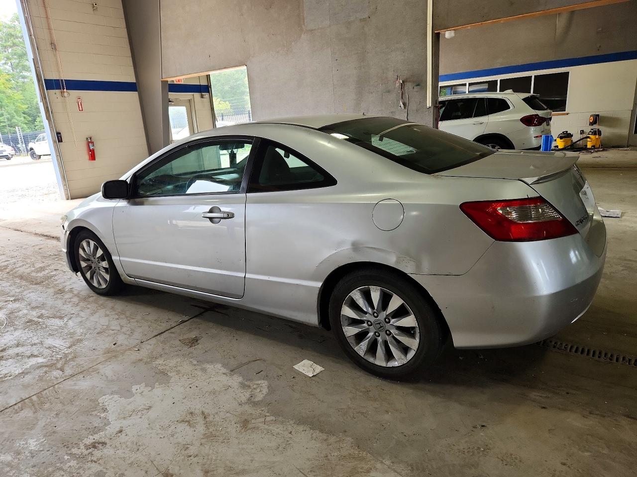 2010 Honda Civic Ex Silver vin: 2HGFG1B87AH528552