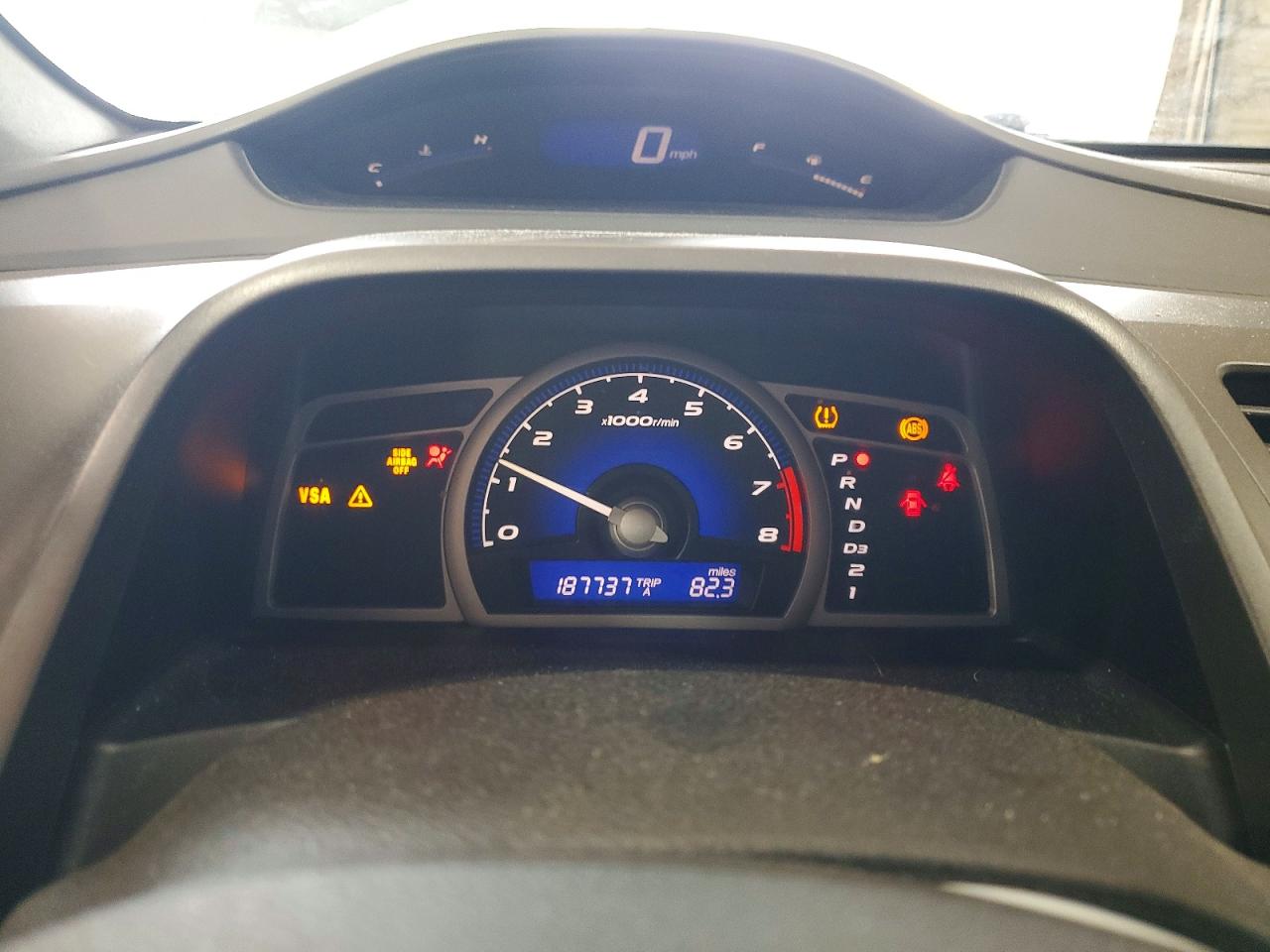 2010 Honda Civic 4d Dx Серый vin: 2HGFG1B94AH526489