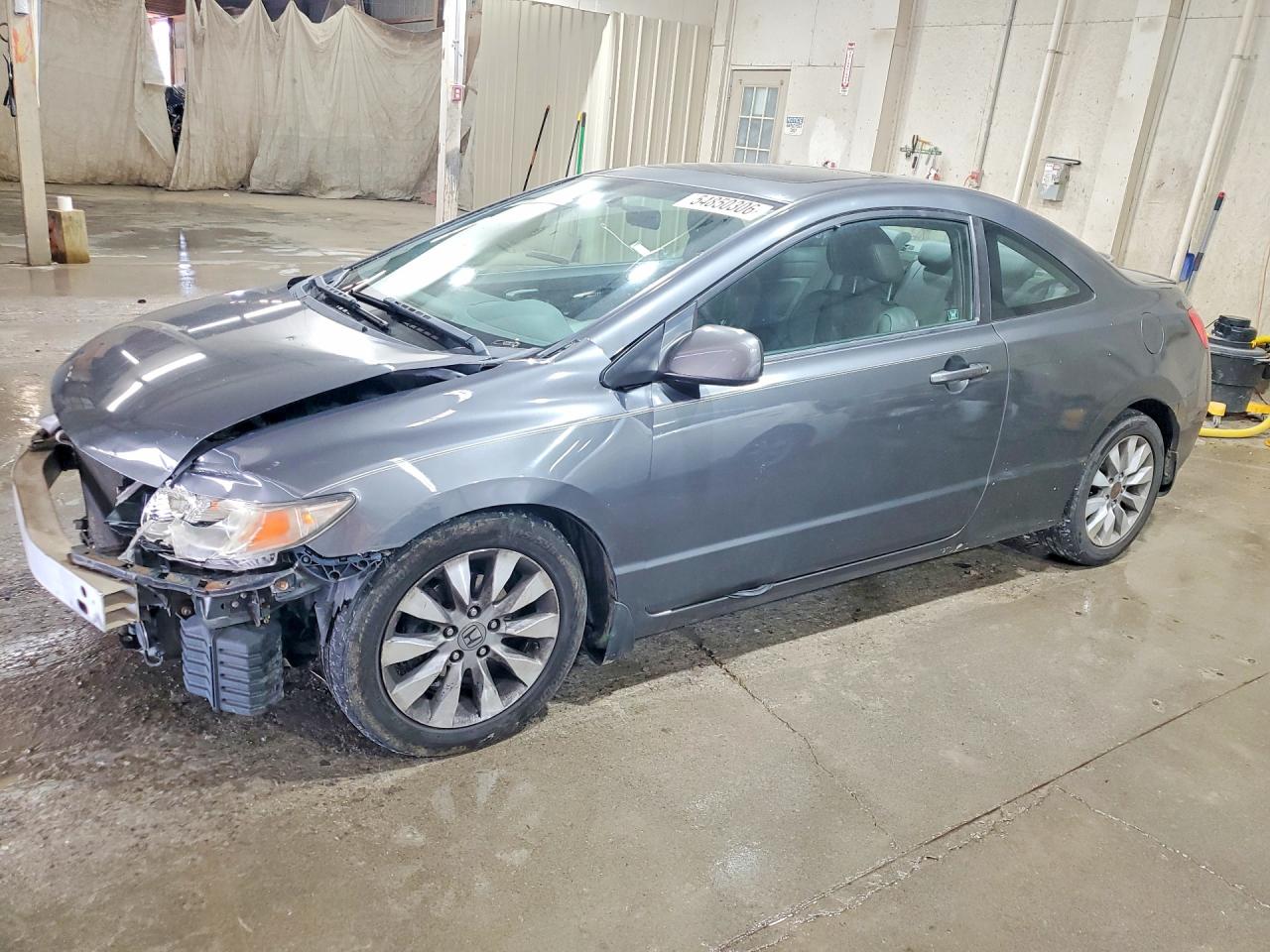 2010 Honda Civic 4d Dx Gray vin: 2HGFG1B94AH526489