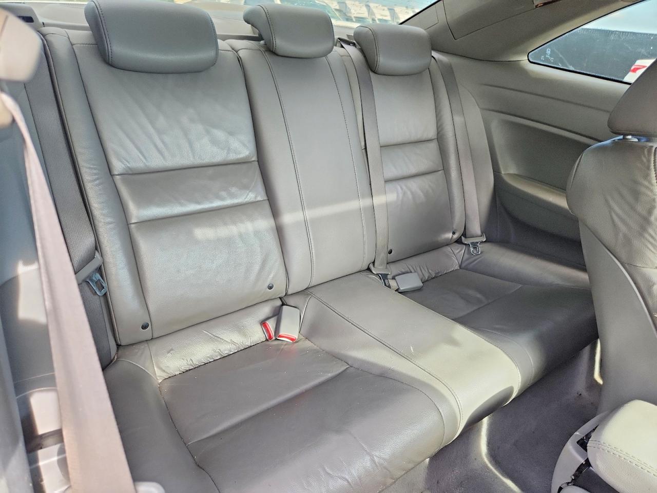 2010 Honda Civic Exl White vin: 2HGFG1B99AH530487