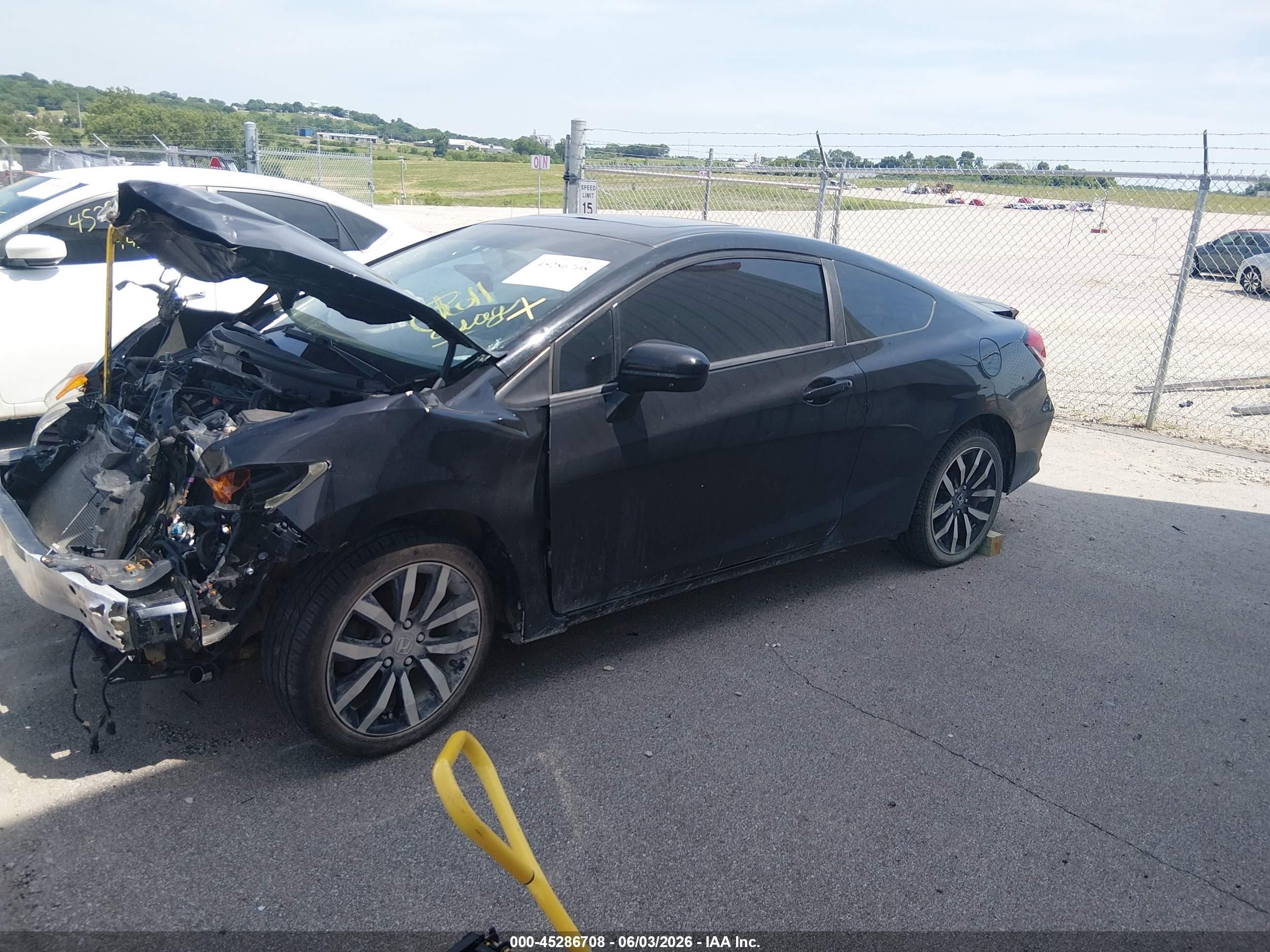 2015 Honda Civic Ex-l Черный vin: 2HGFG3B03FH504519