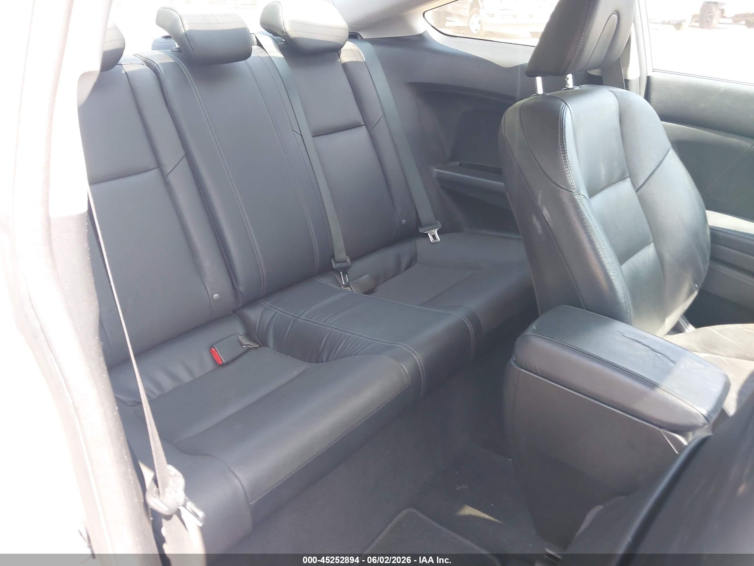 2015 Honda Civic Ex-l Серебряный vin: 2HGFG3B04FH529686