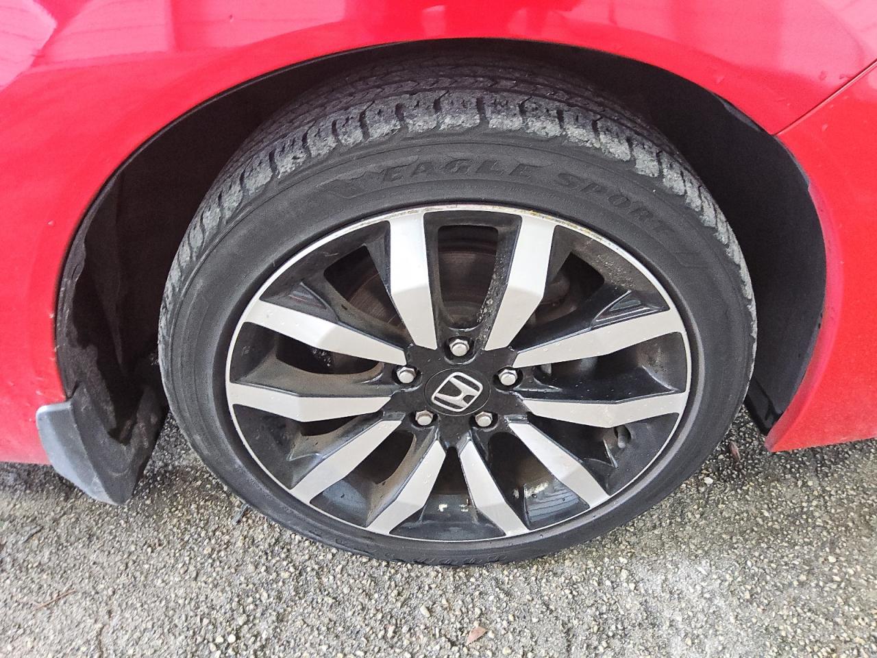 2015 Honda Civic Exl Красный vin: 2HGFG3B09FH531028 Damage: Right Front Fender, Heavy Scratch, > 12 Inches
