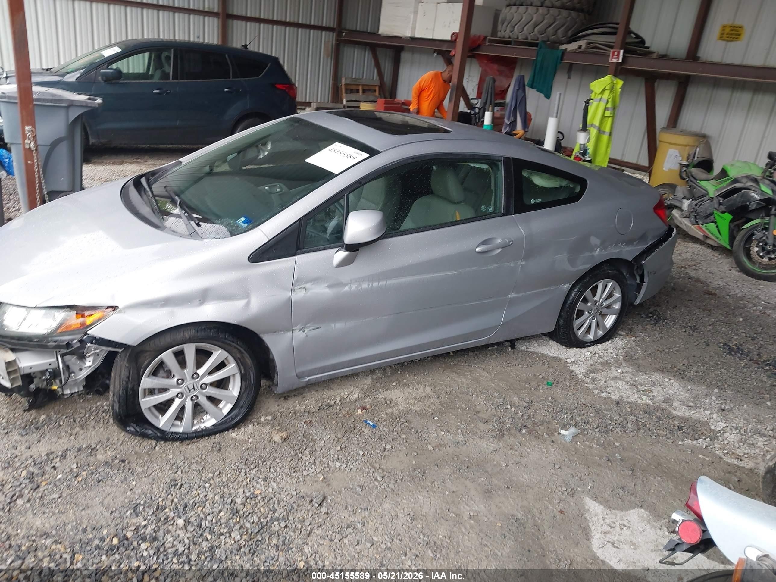 2012 Honda Civic Ex-l Silver vin: 2HGFG3B18CH520011