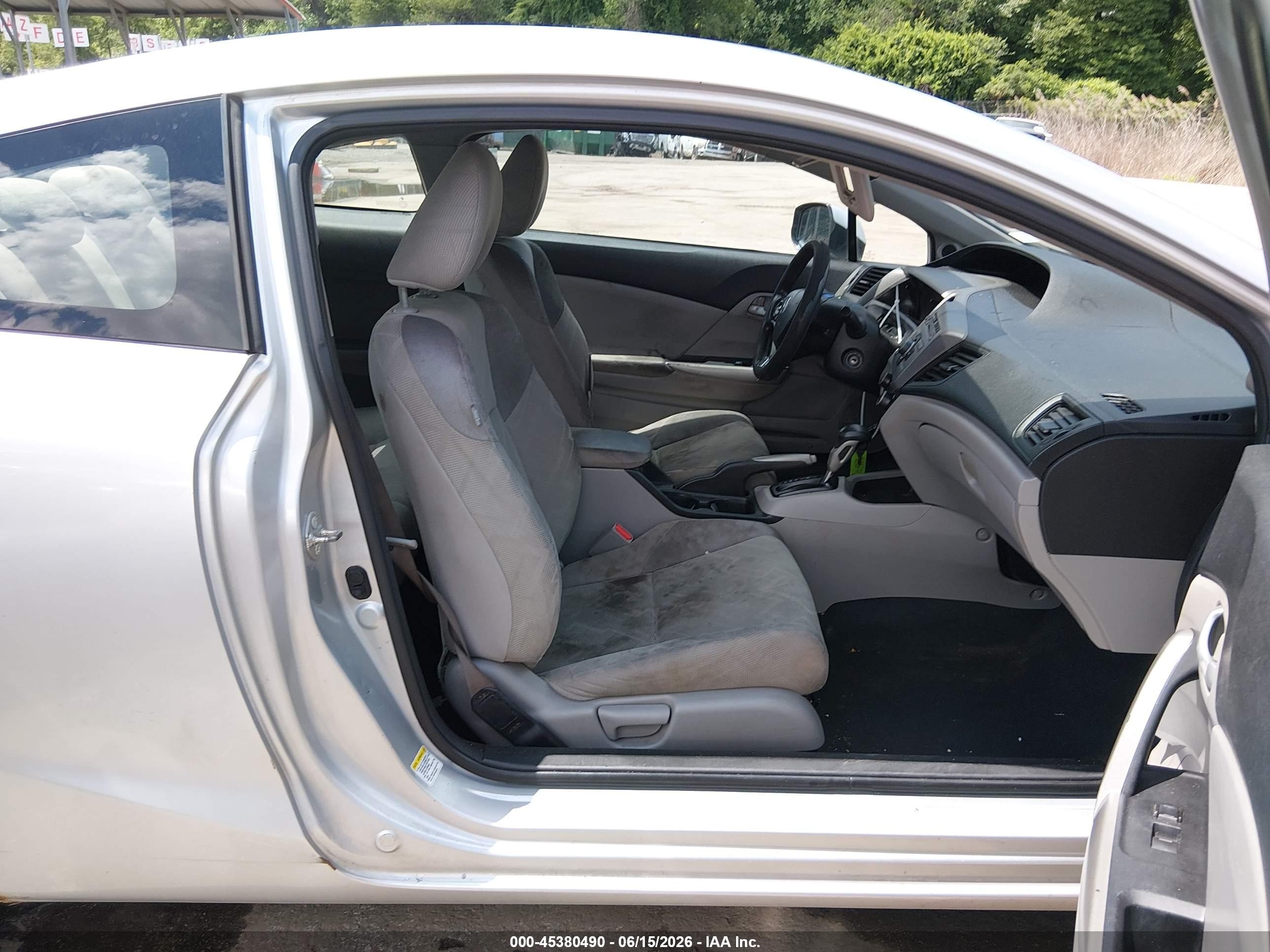 2012 Honda Civic Lx Silver vin: 2HGFG3B52CH516006