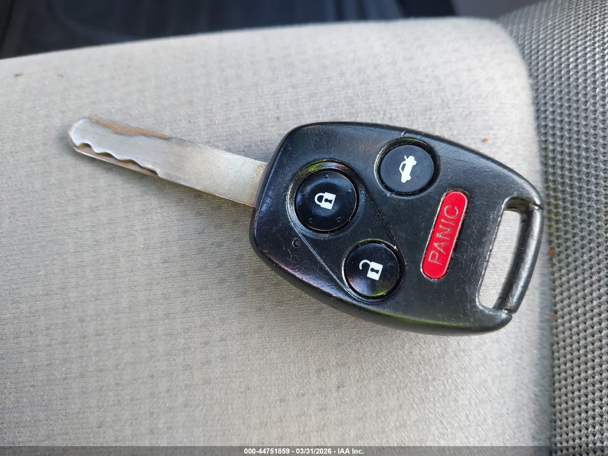 2012 Honda Civic Lx Silver vin: 2HGFG3B52CH557655