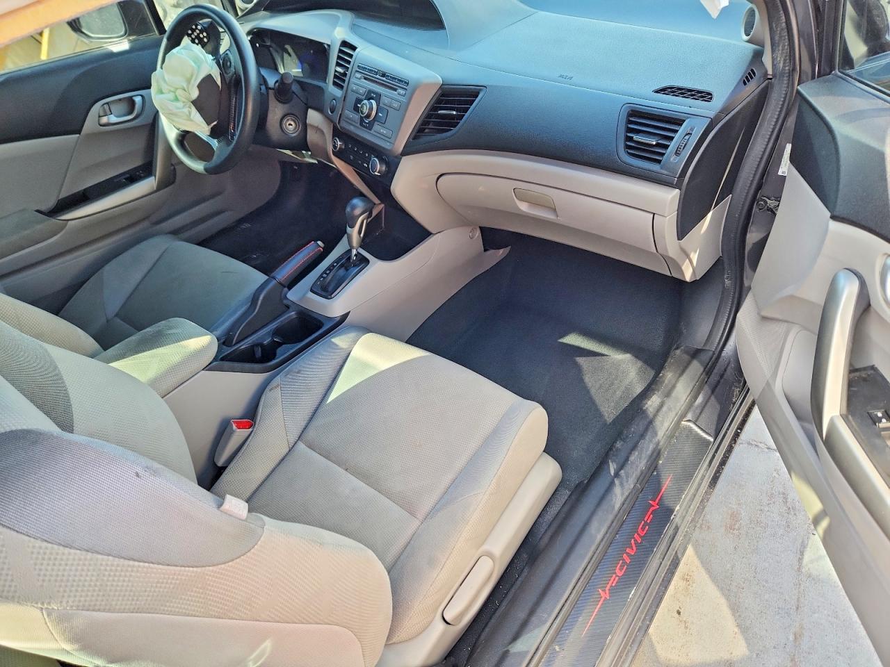 2012 Honda Civic Lx Gray vin: 2HGFG3B52CH561253