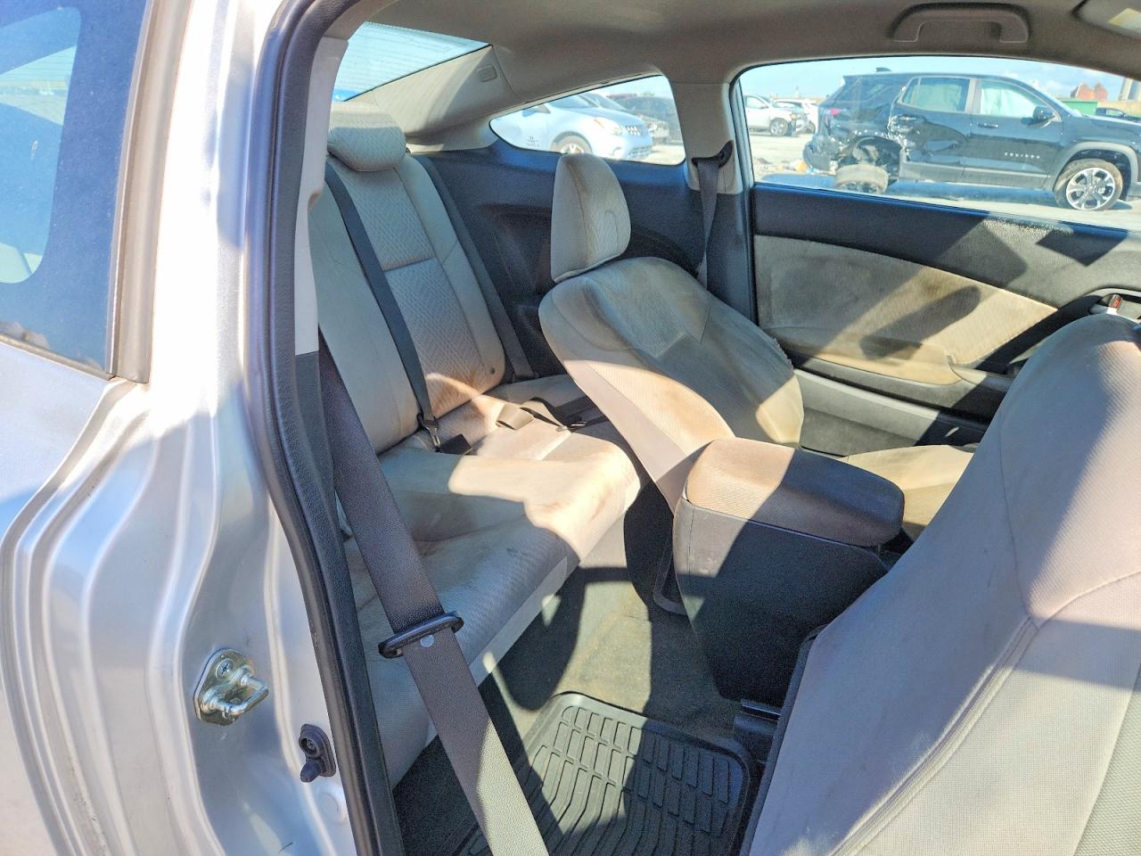2014 Honda Civic Lx Silver vin: 2HGFG3B53EH521167