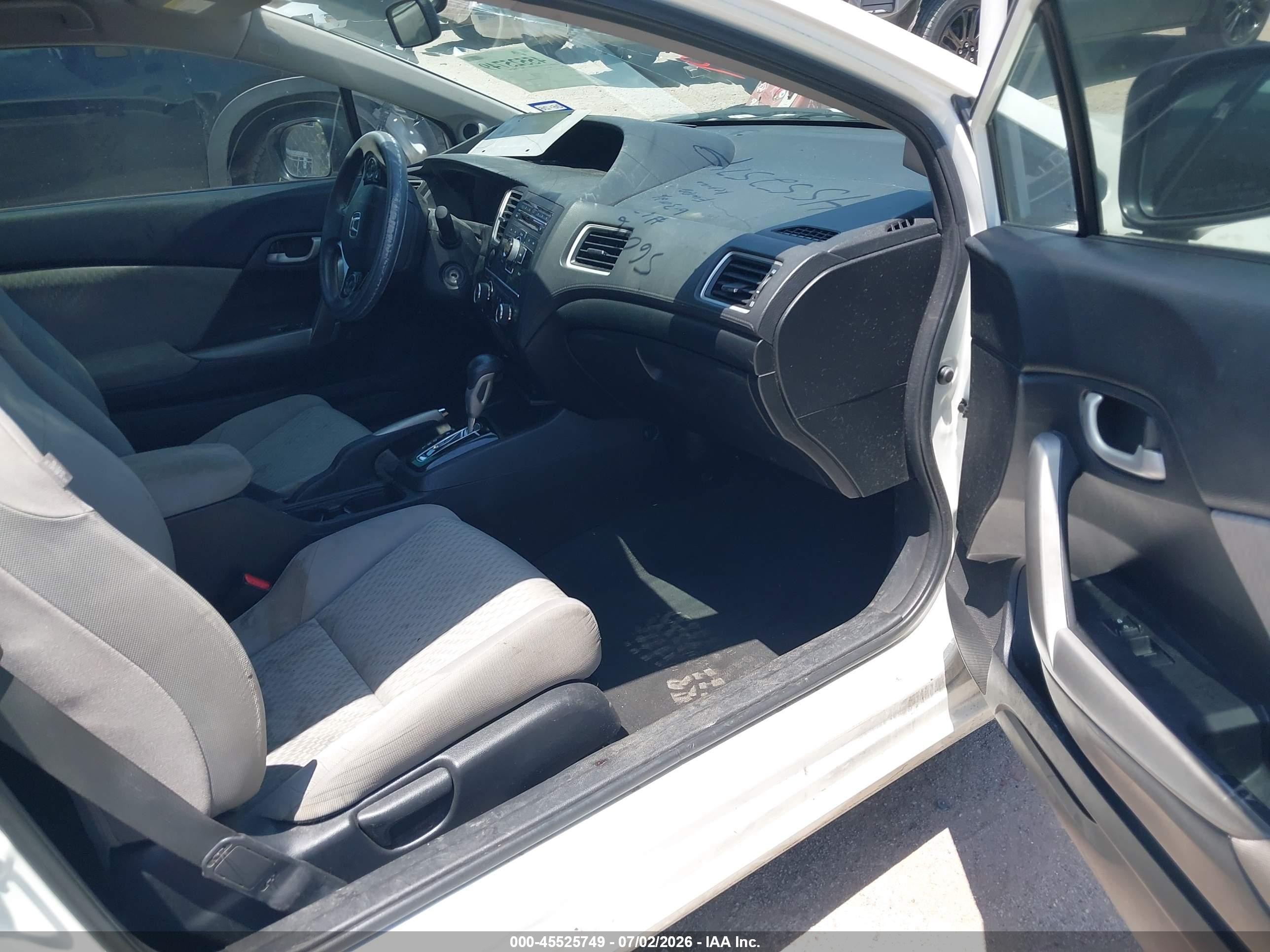 2015 Honda Civic Lx White vin: 2HGFG3B53FH508386