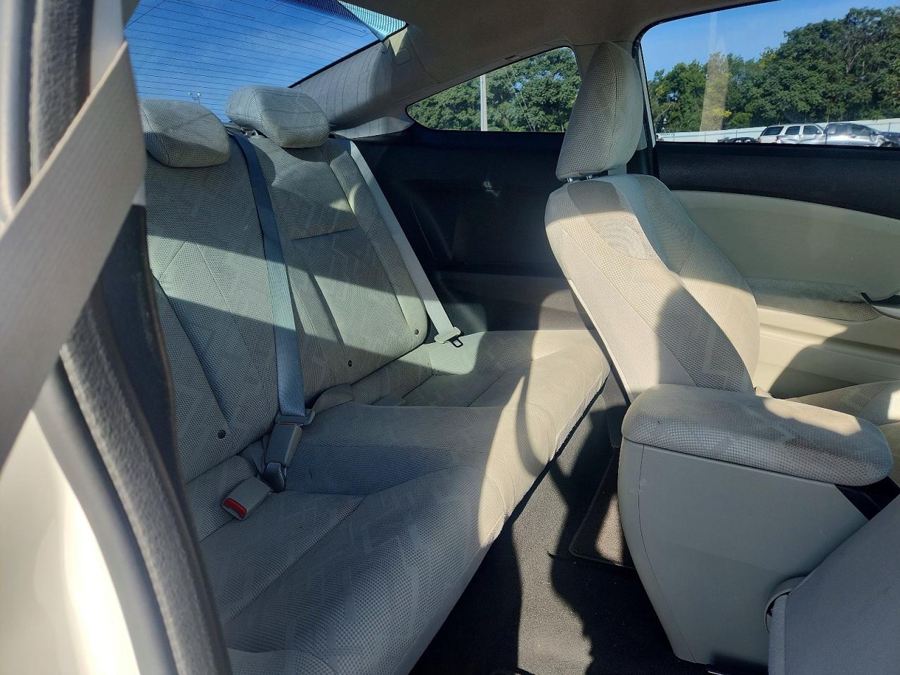 2012 Honda Civic Lx White vin: 2HGFG3B54CH543692