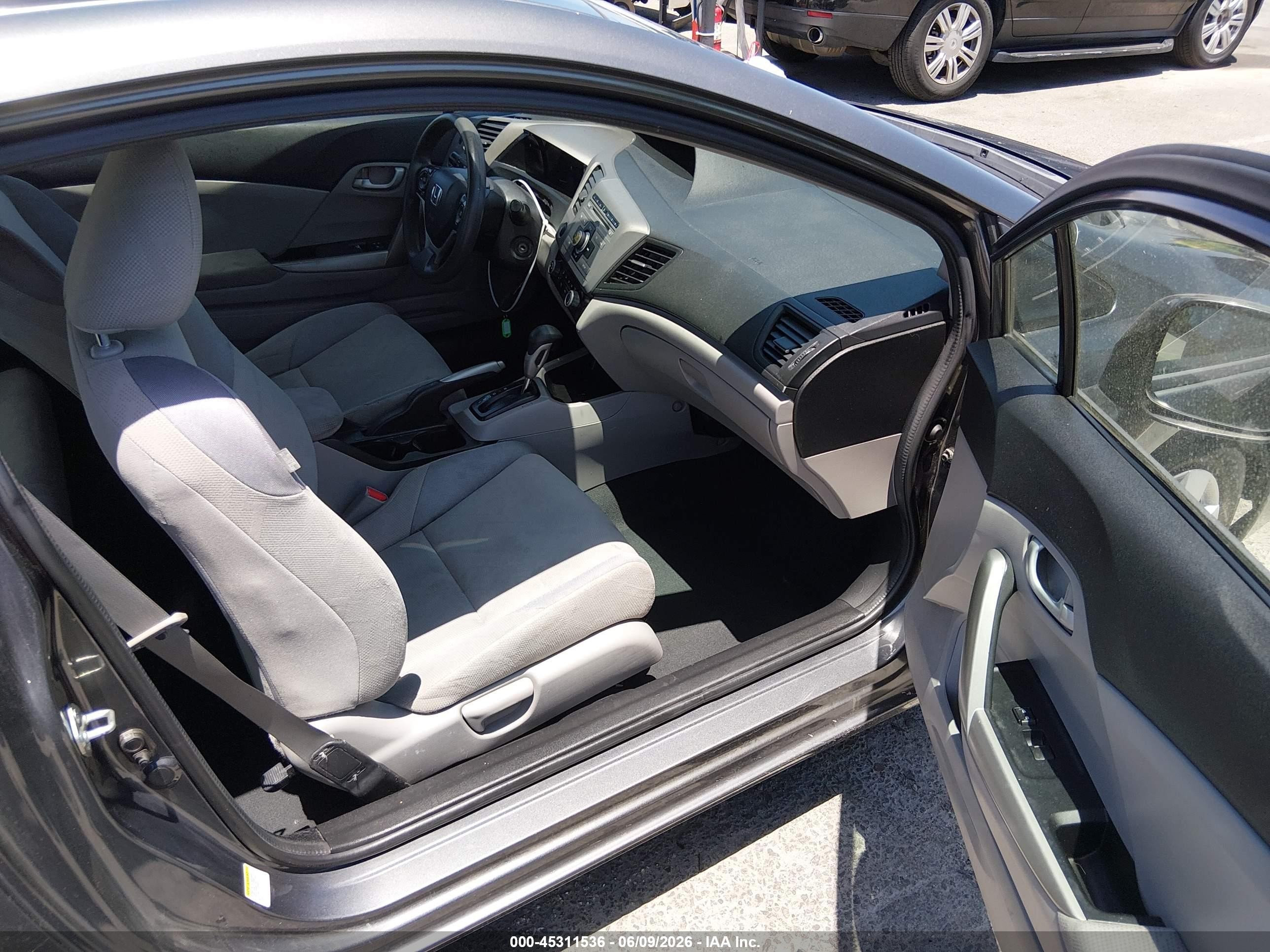 2012 Honda Civic Lx Gray vin: 2HGFG3B55CH560033