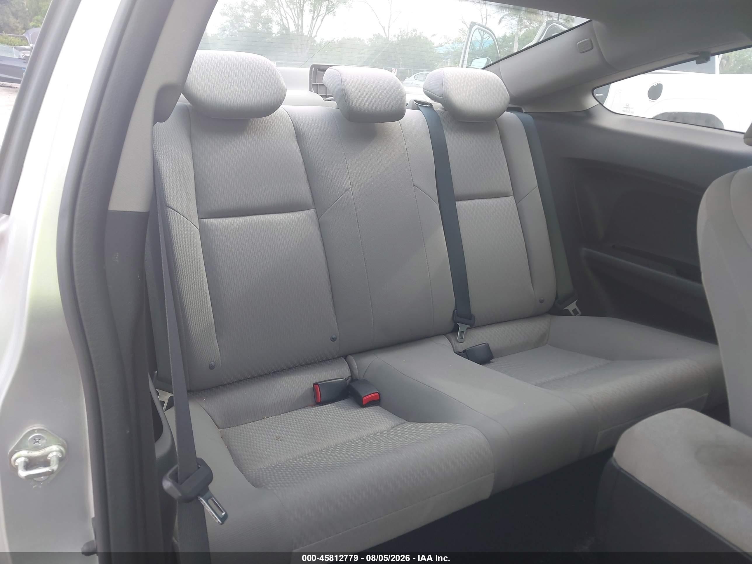 2015 Honda Civic Lx Silver vin: 2HGFG3B55FH516912