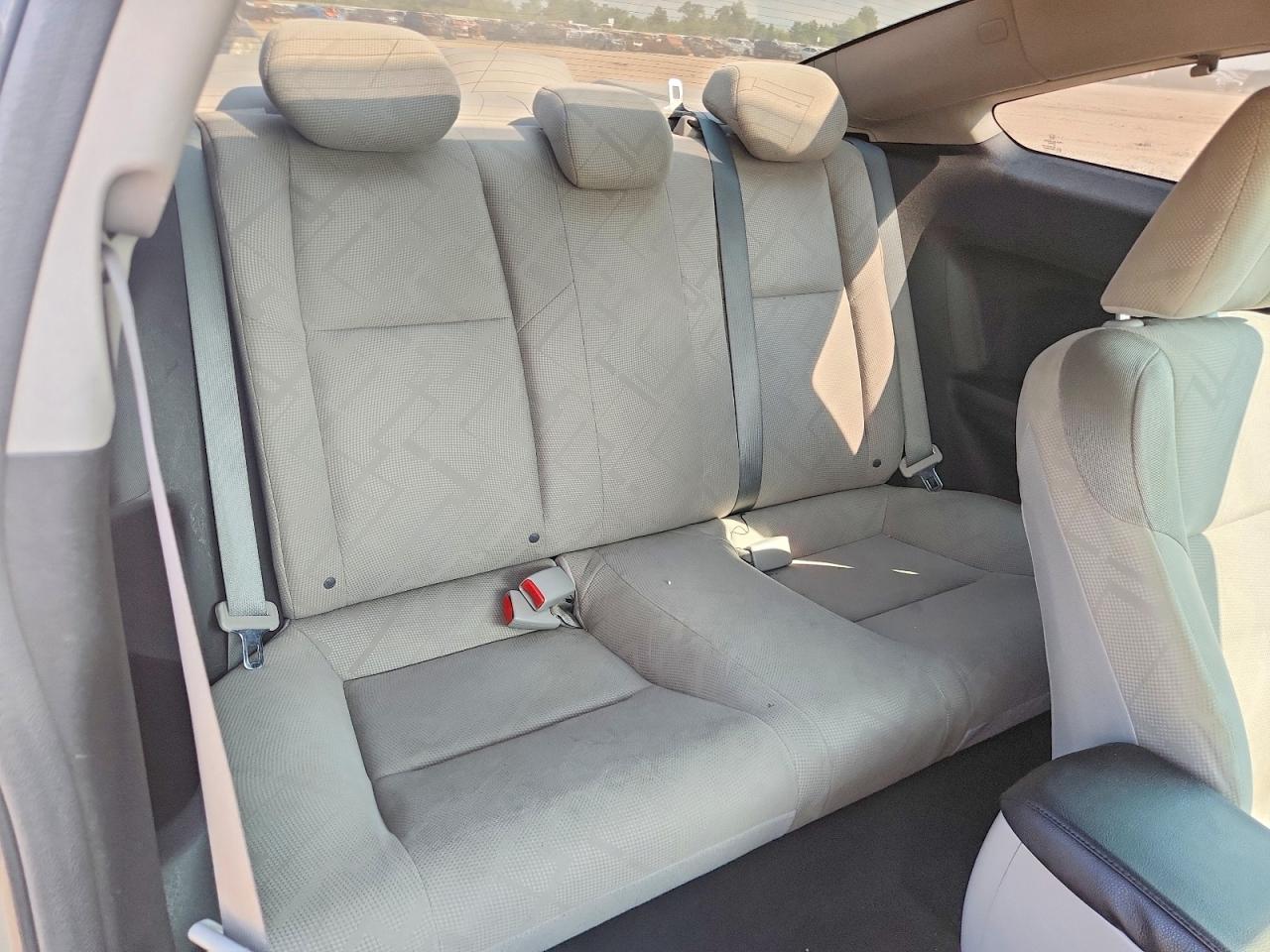 2012 Honda Civic Lx Silver vin: 2HGFG3B56CH511696