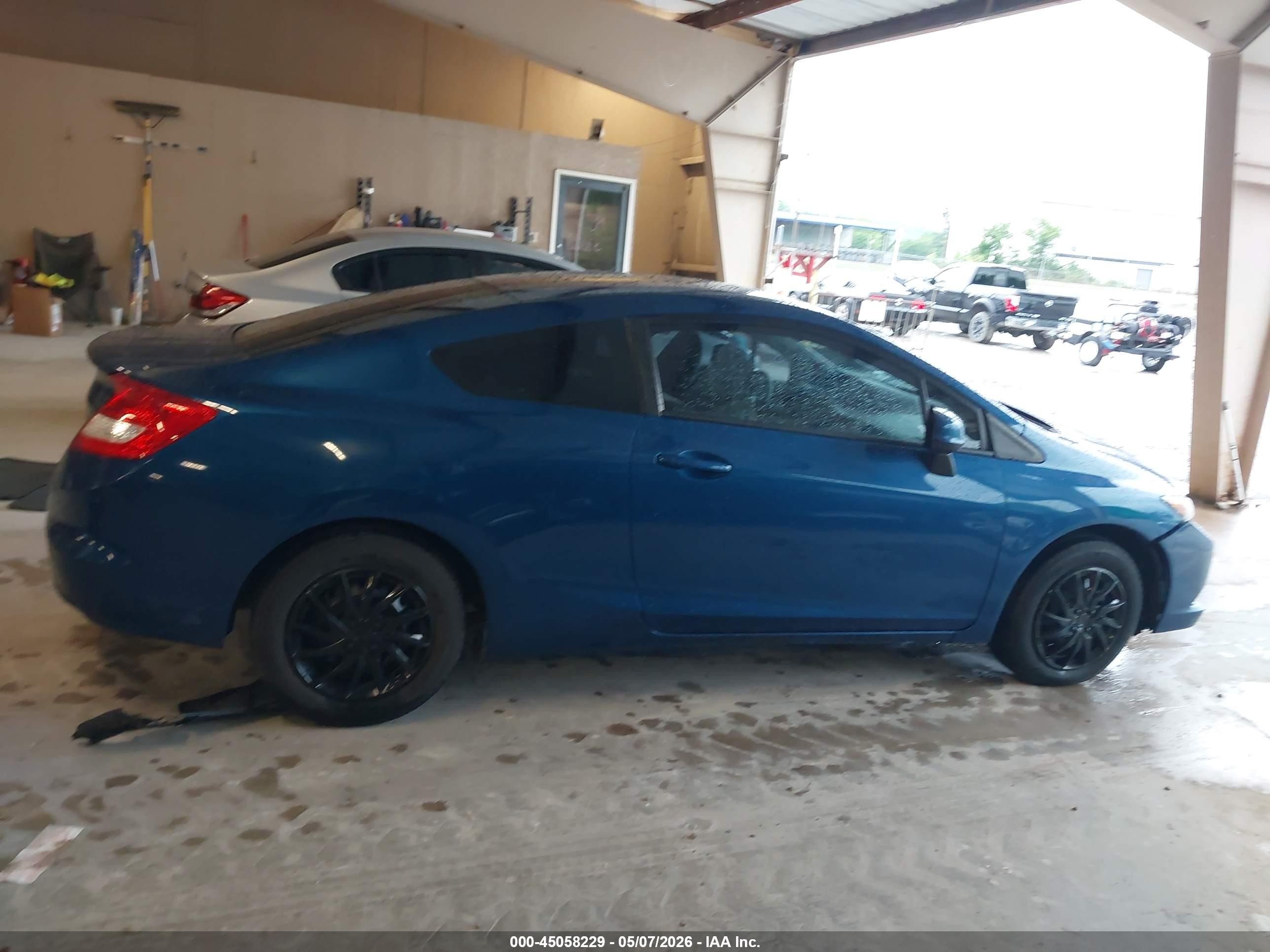 2012 Honda Civic Lx Blue vin: 2HGFG3B56CH533391