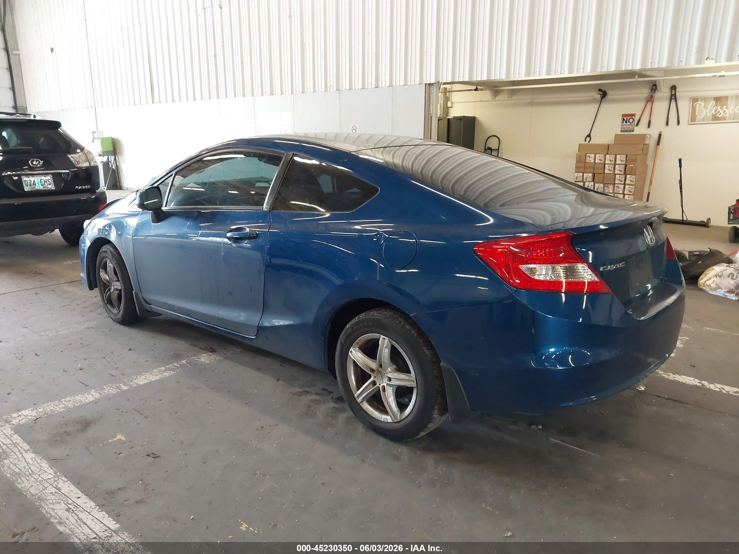 2013 Honda Civic Lx Blue vin: 2HGFG3B56DH530329