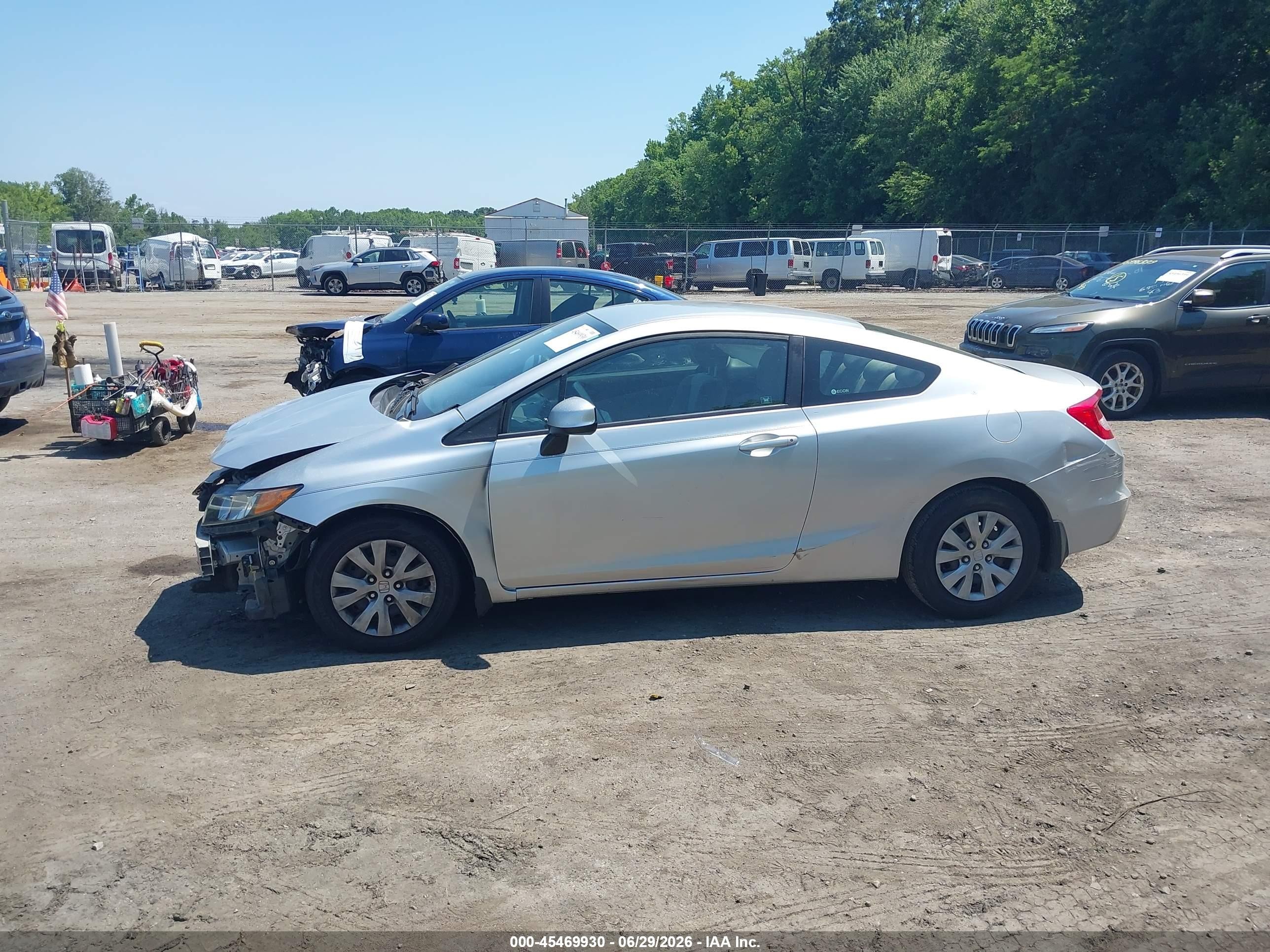 2012 Honda Civic Lx Silver vin: 2HGFG3B57CH559045