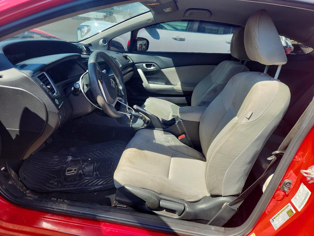 2015 Honda Civic Lx Красный vin: 2HGFG3B57FH501084