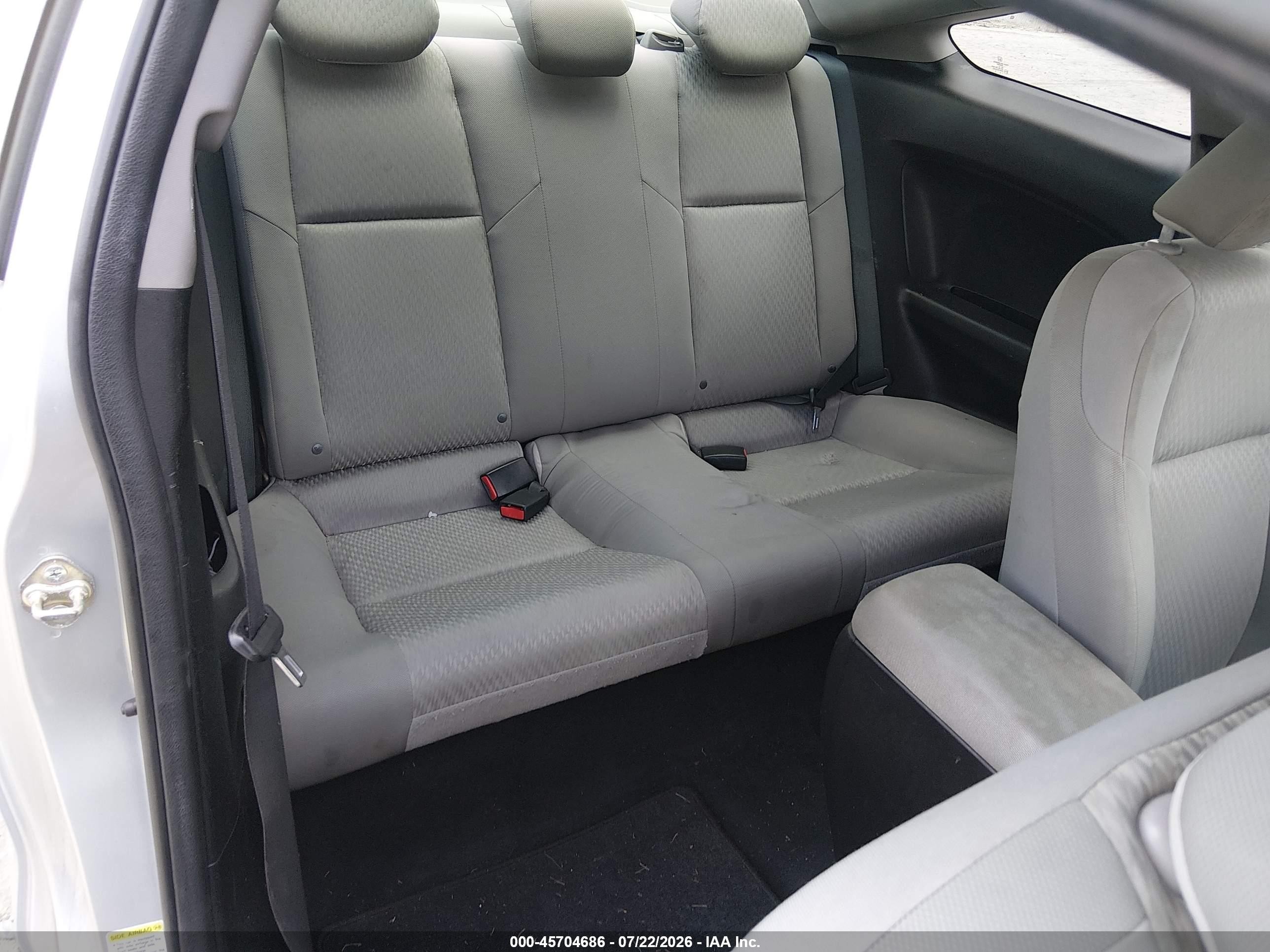 2015 Honda Civic Lx Silver vin: 2HGFG3B57FH509749