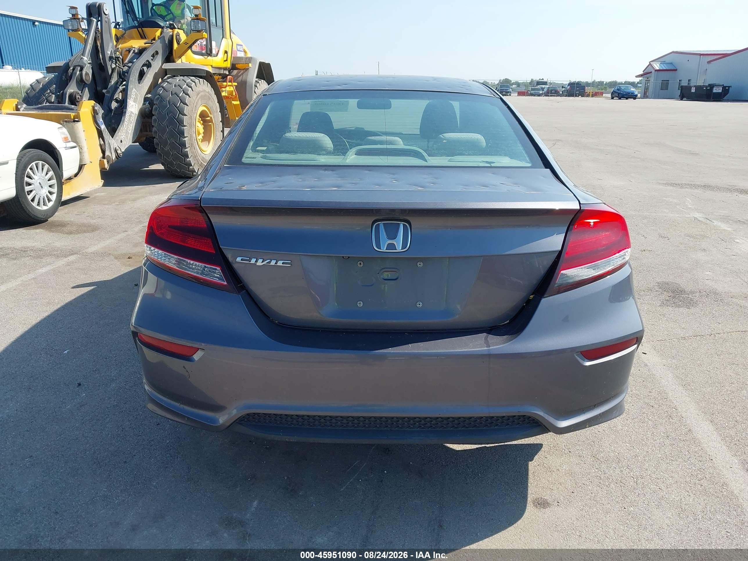 2015 Honda Civic Lx Серый vin: 2HGFG3B57FH512523