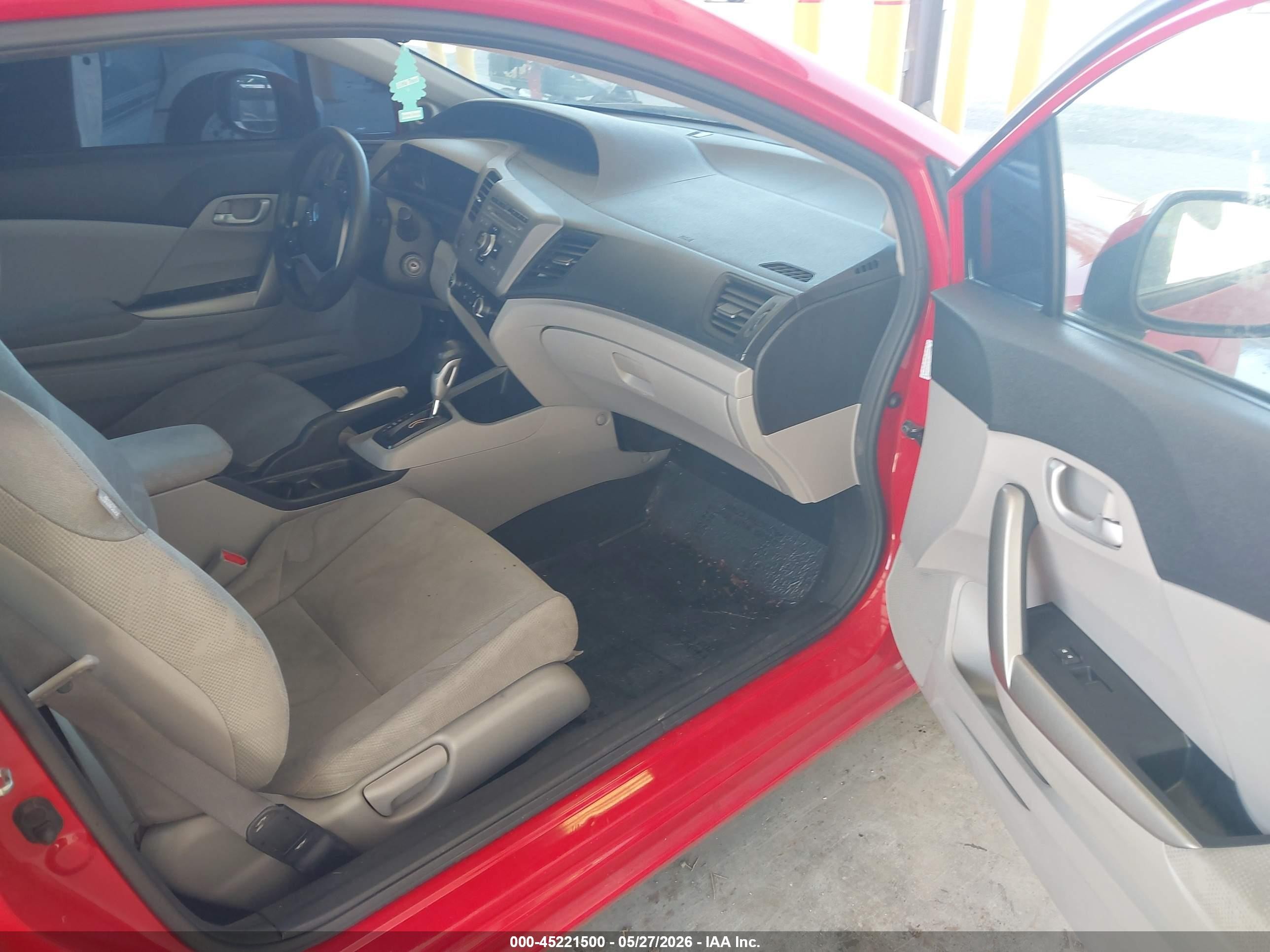 2012 Honda Civic Lx Red vin: 2HGFG3B58CH525888