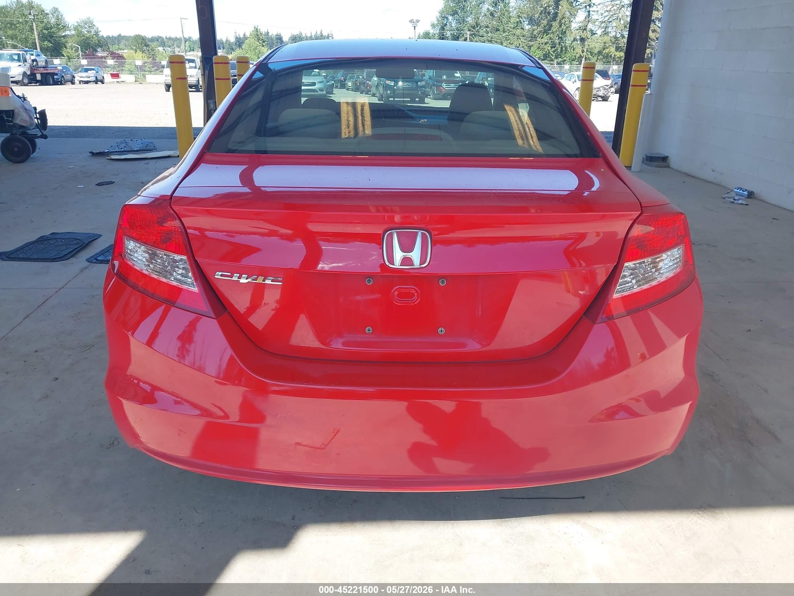2012 Honda Civic Lx Red vin: 2HGFG3B58CH525888
