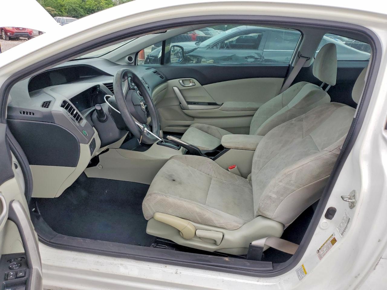 2012 Honda Civic Lx Белый vin: 2HGFG3B58CH552119